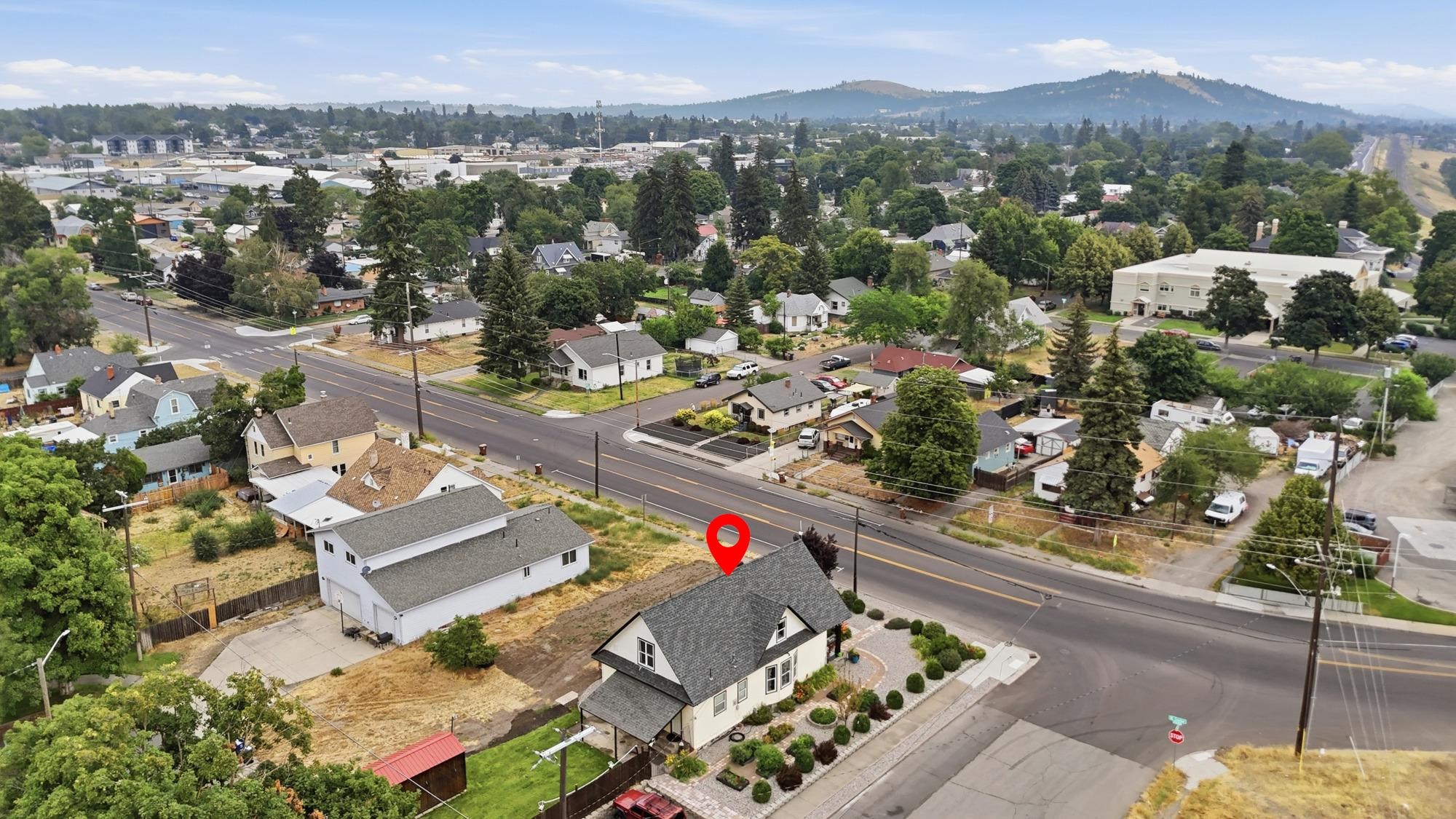 2403 N Perry St - Photo 40