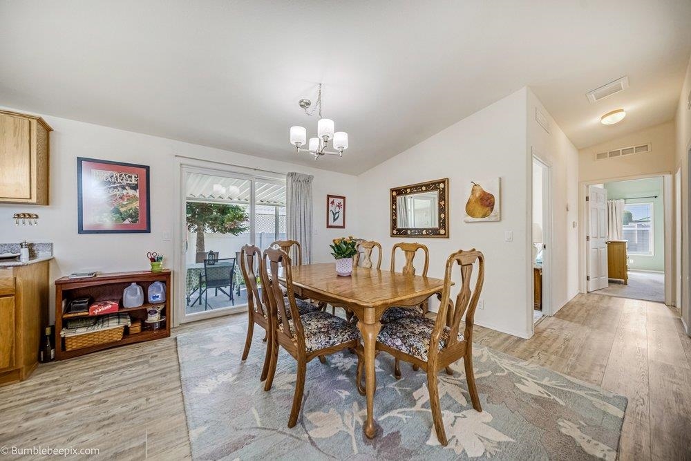 1725 N HODGES Ln - Photo 16
