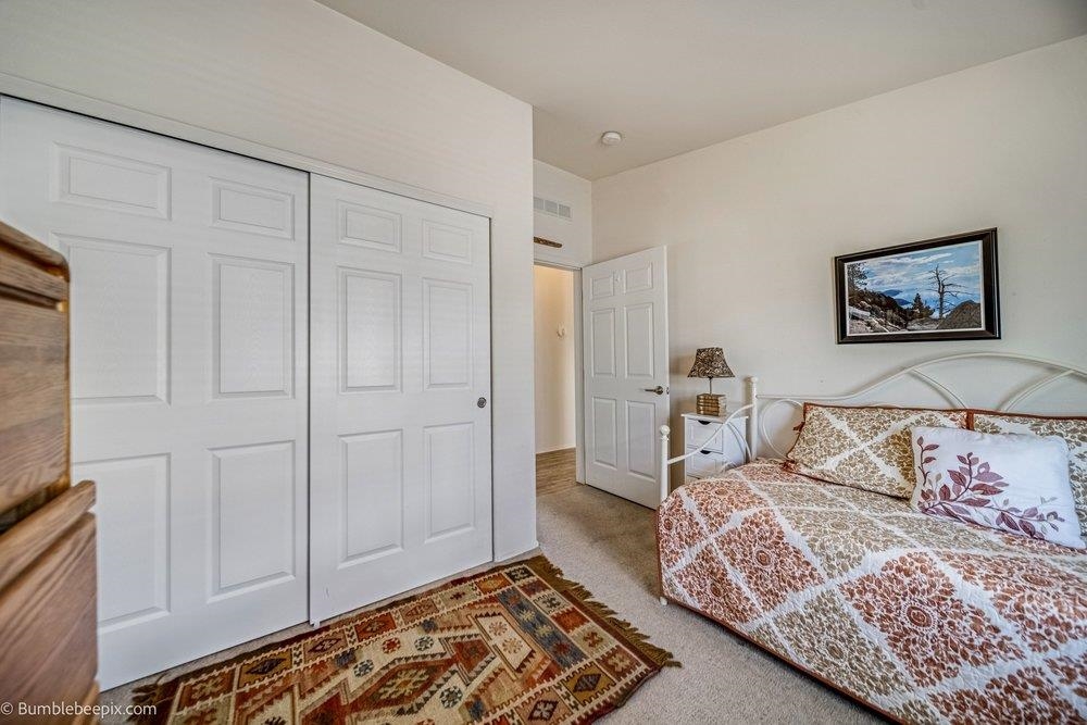 1725 N HODGES Ln - Photo 22
