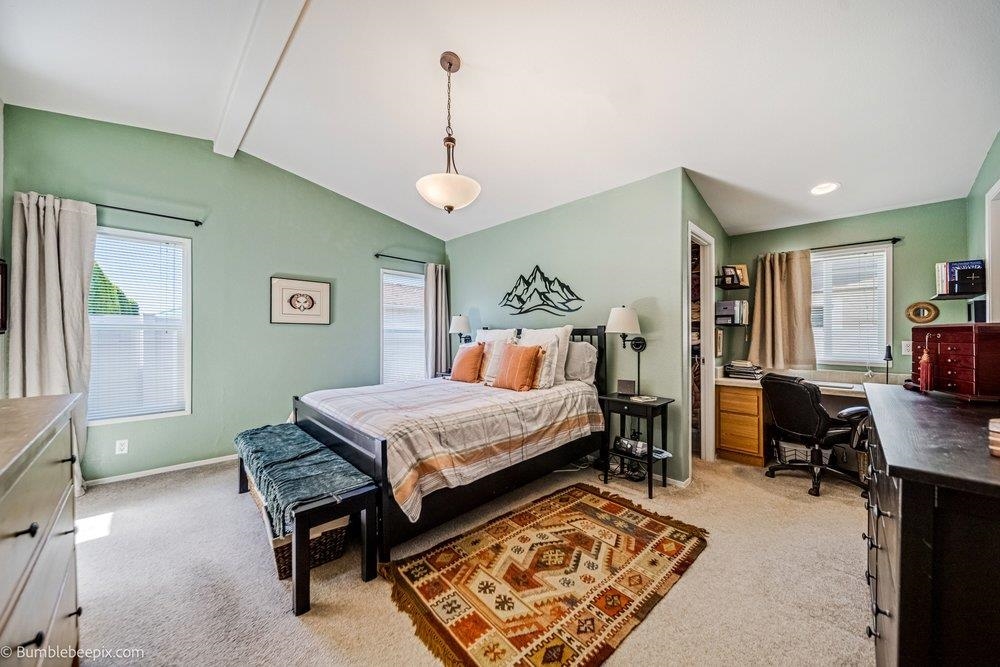 1725 N HODGES Ln - Photo 18