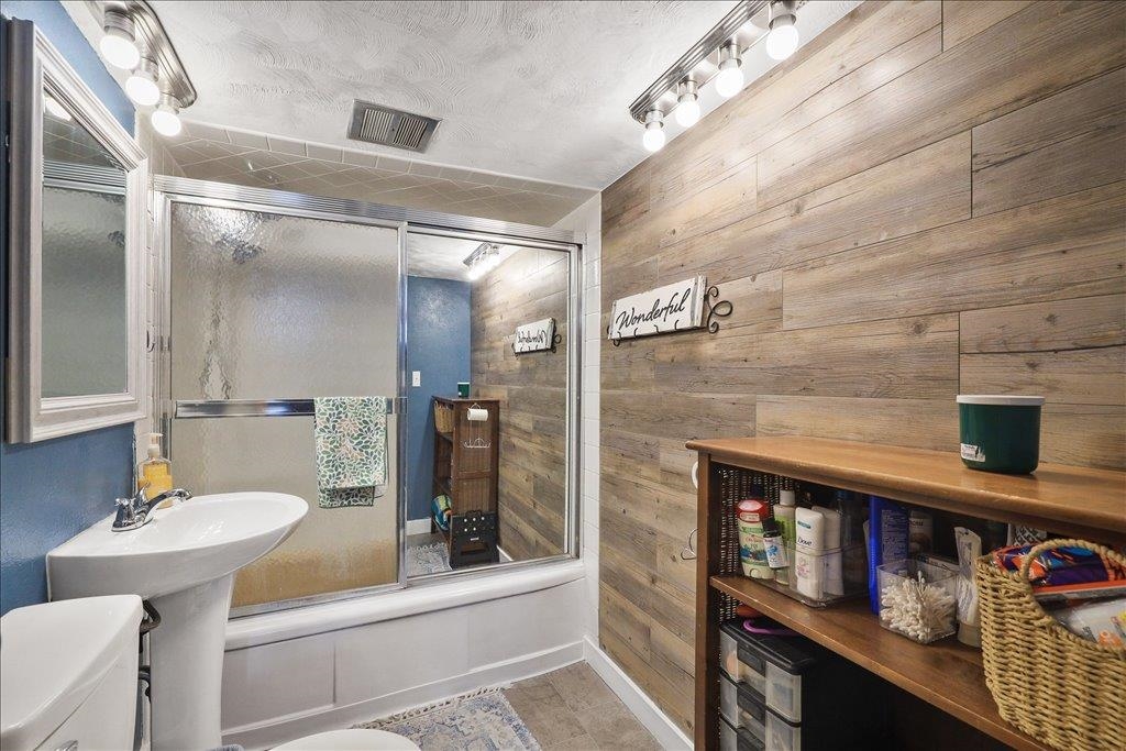 407 E Heroy Ave - Photo 18