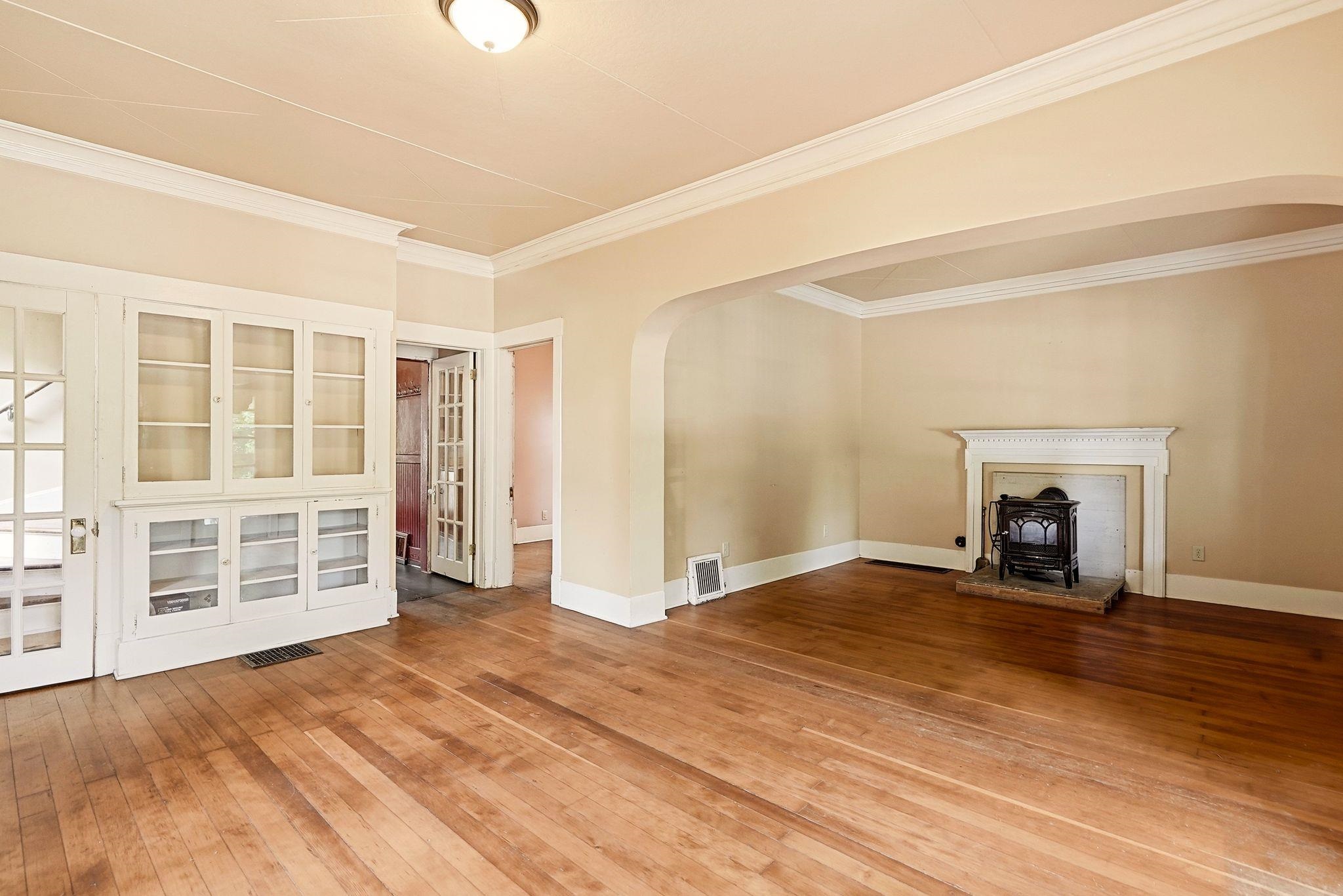 1608 E 11th Ave - Photo 8