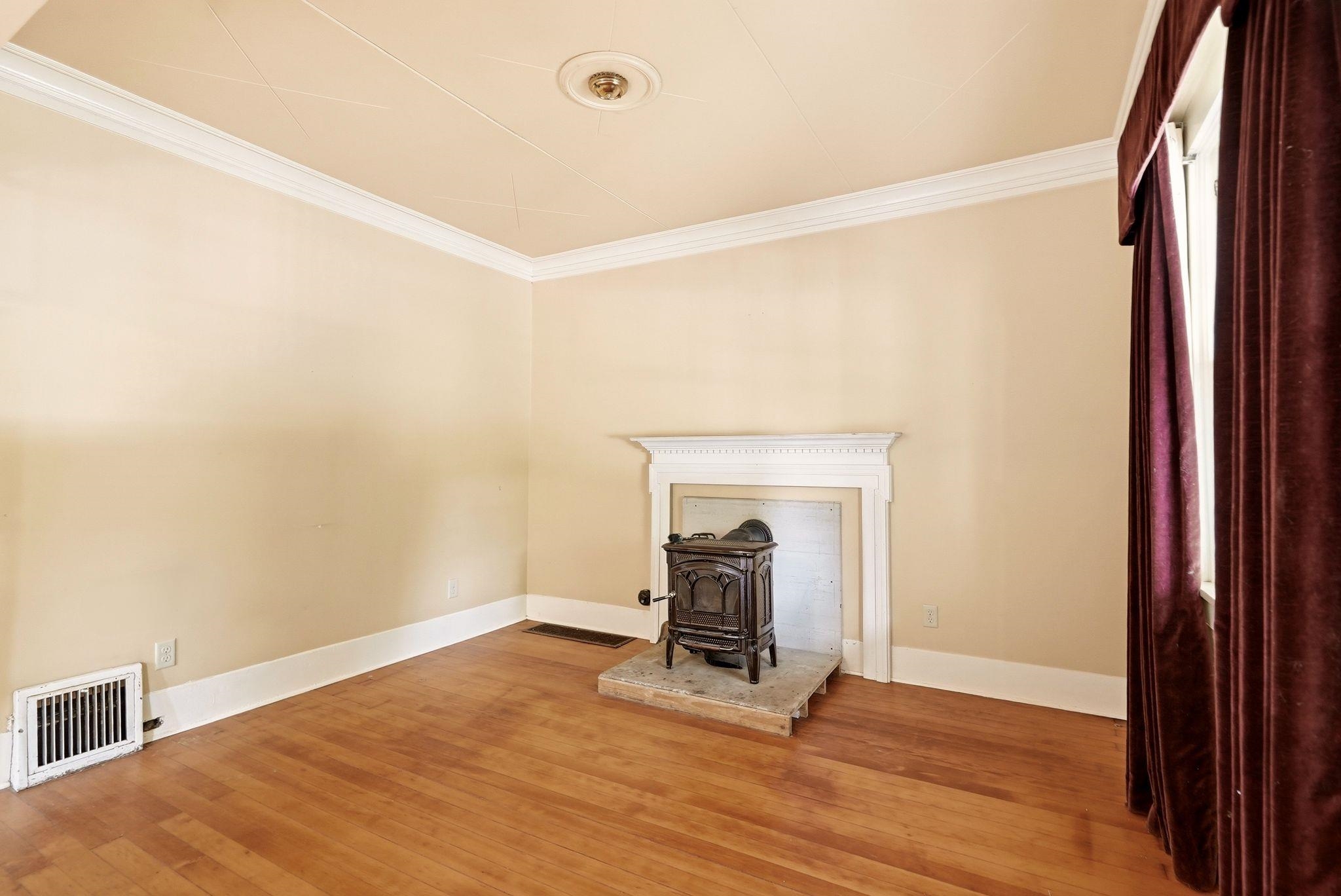 1608 E 11th Ave - Photo 10
