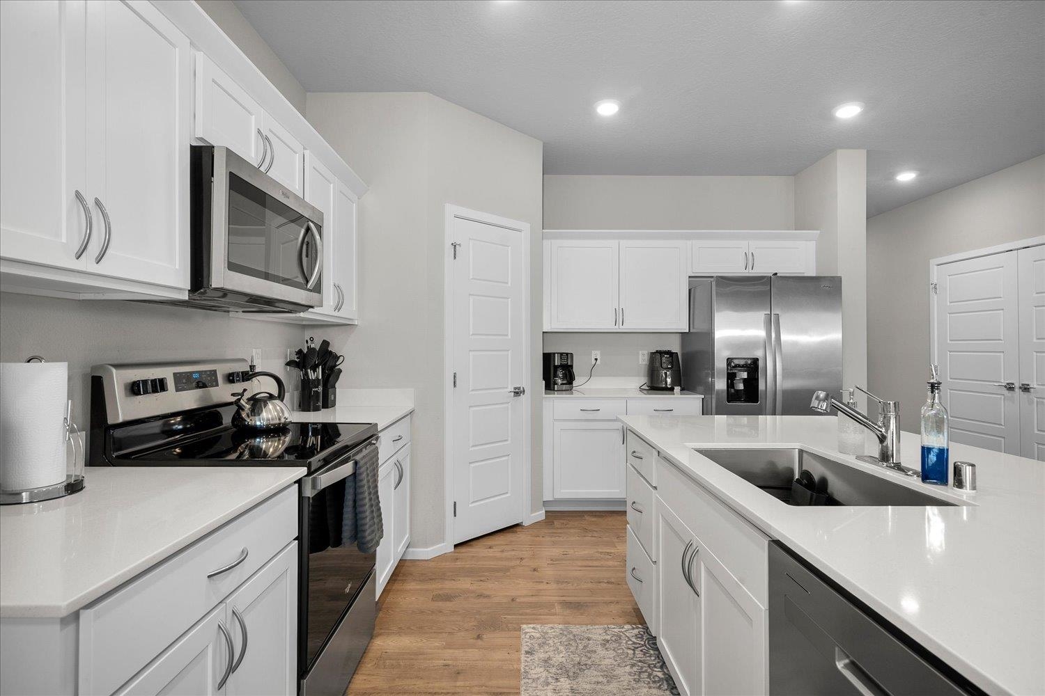 8018 S AVERY Rd - Photo 19