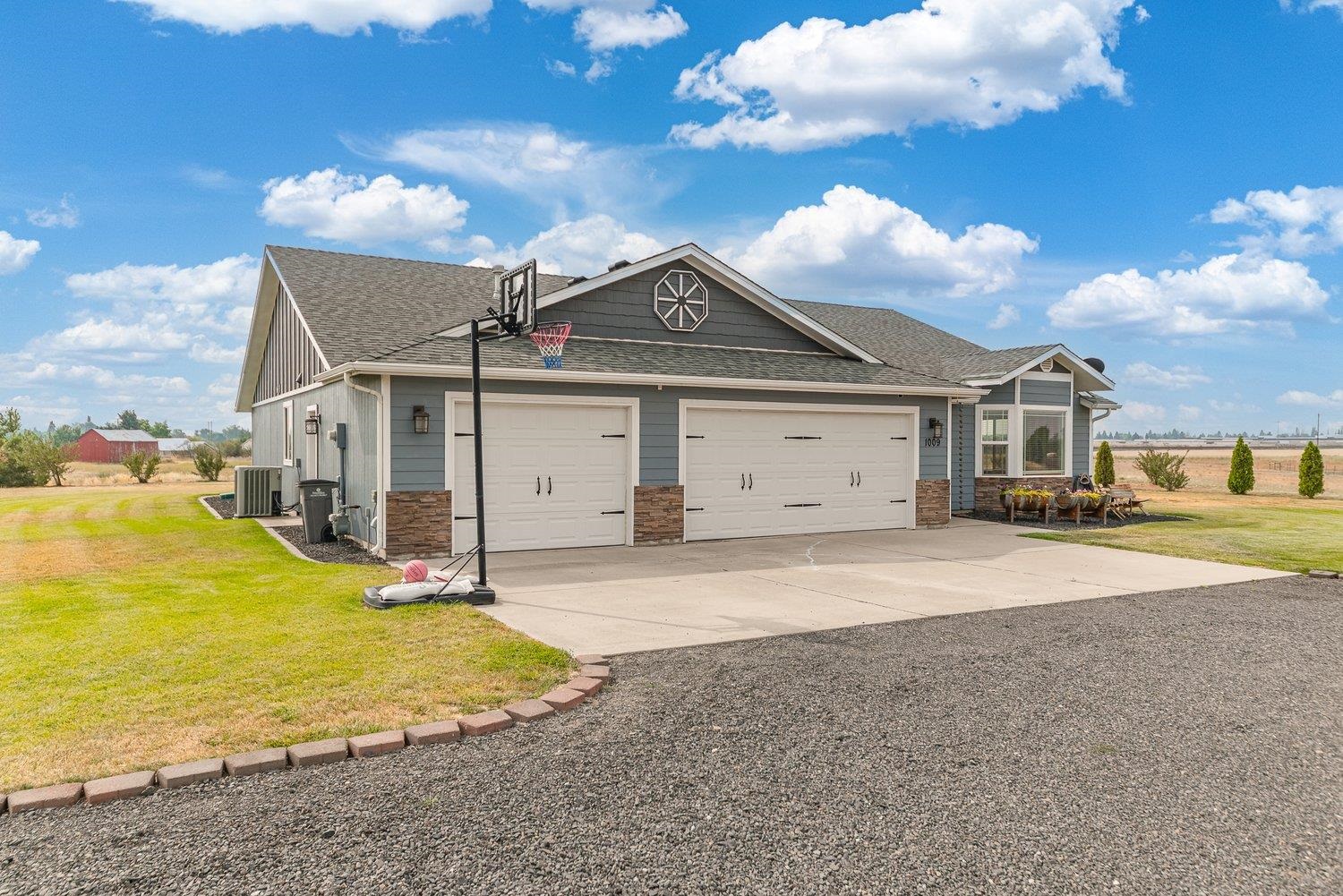 1009 S Bartholomew St - Photo 41