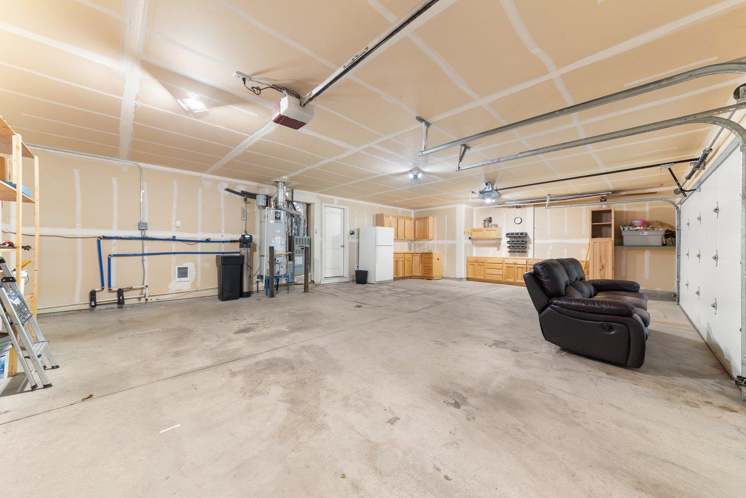 1009 S Bartholomew St - Photo 42