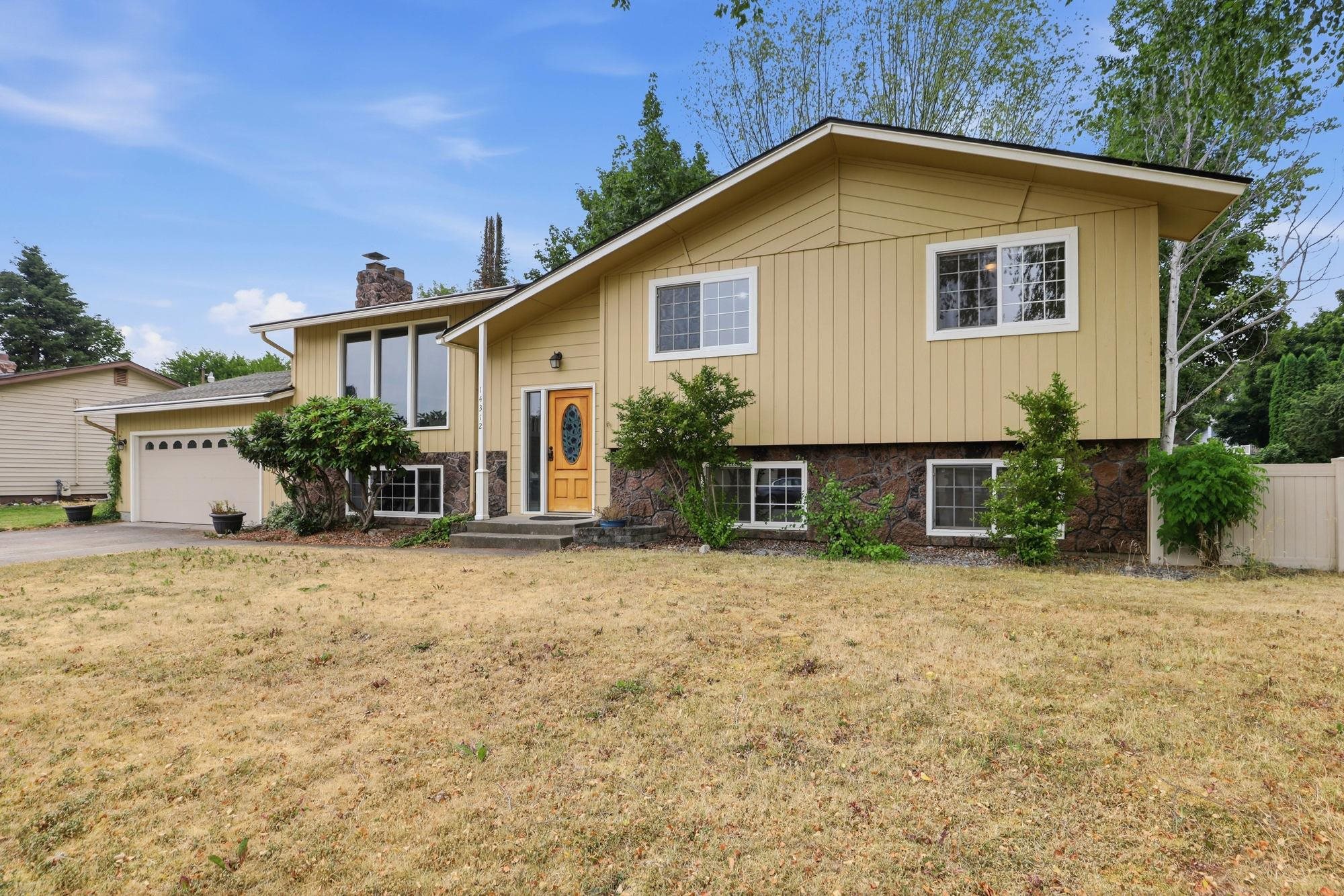14312 E 7th Ave - Photo 3