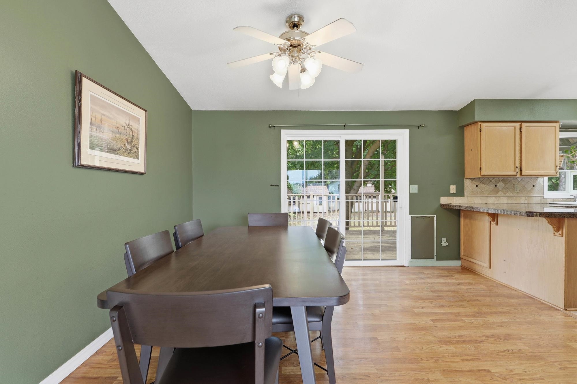 14312 E 7th Ave - Photo 7
