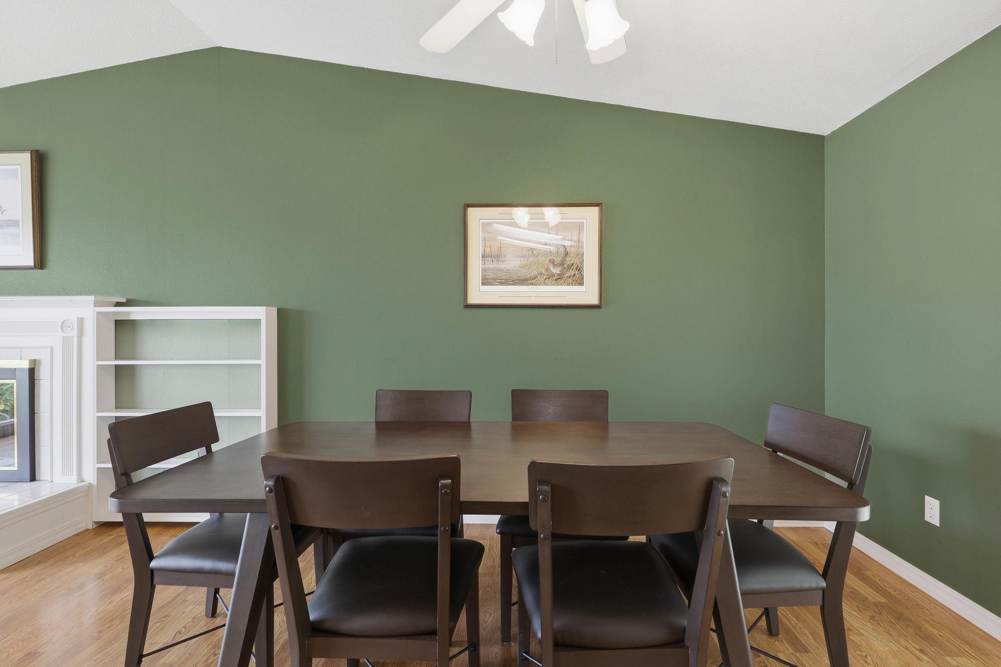 14312 E 7th Ave - Photo 8