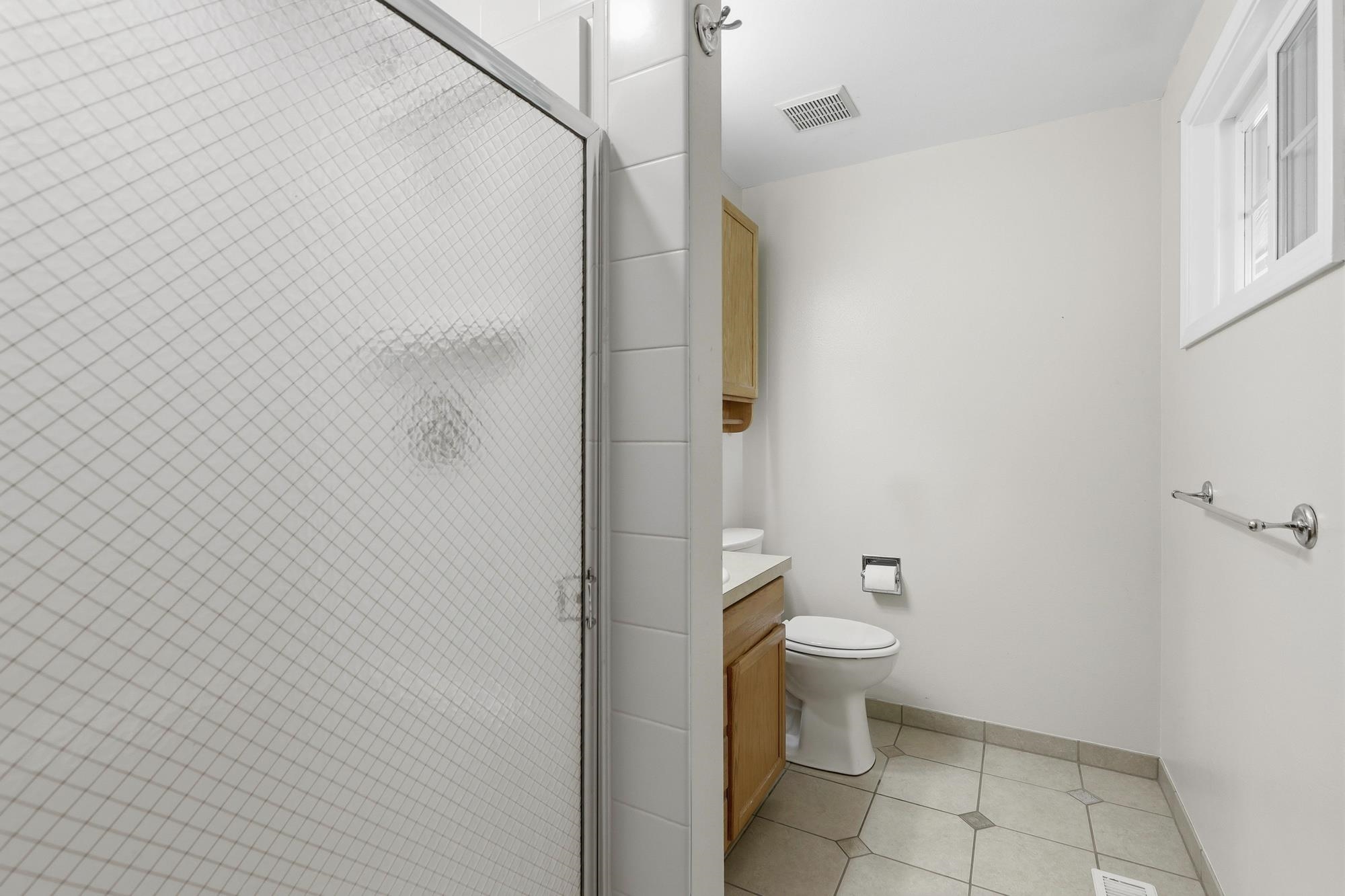 14312 E 7th Ave - Photo 18