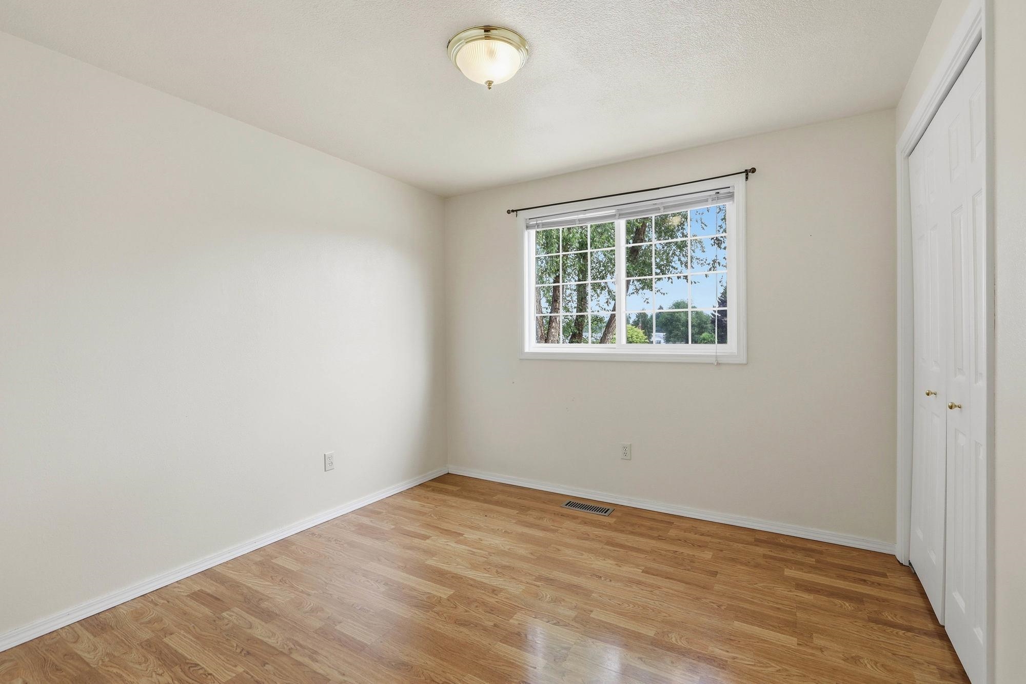 14312 E 7th Ave - Photo 21