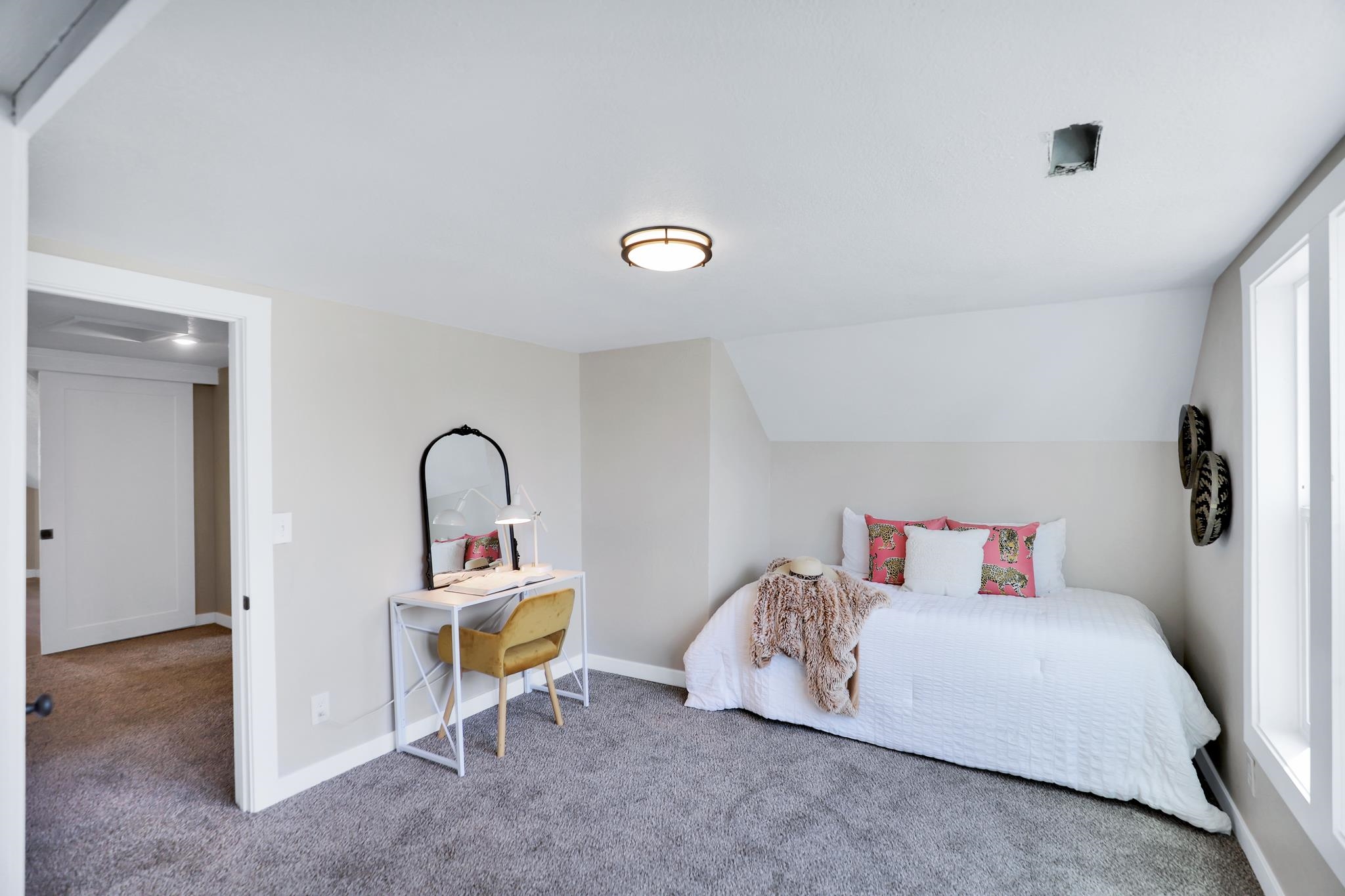 2434 E Wiscomb St - Photo 30