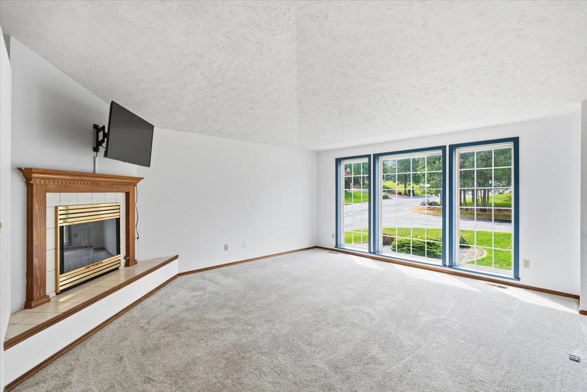 11405 E 42nd Ct - Photo 8