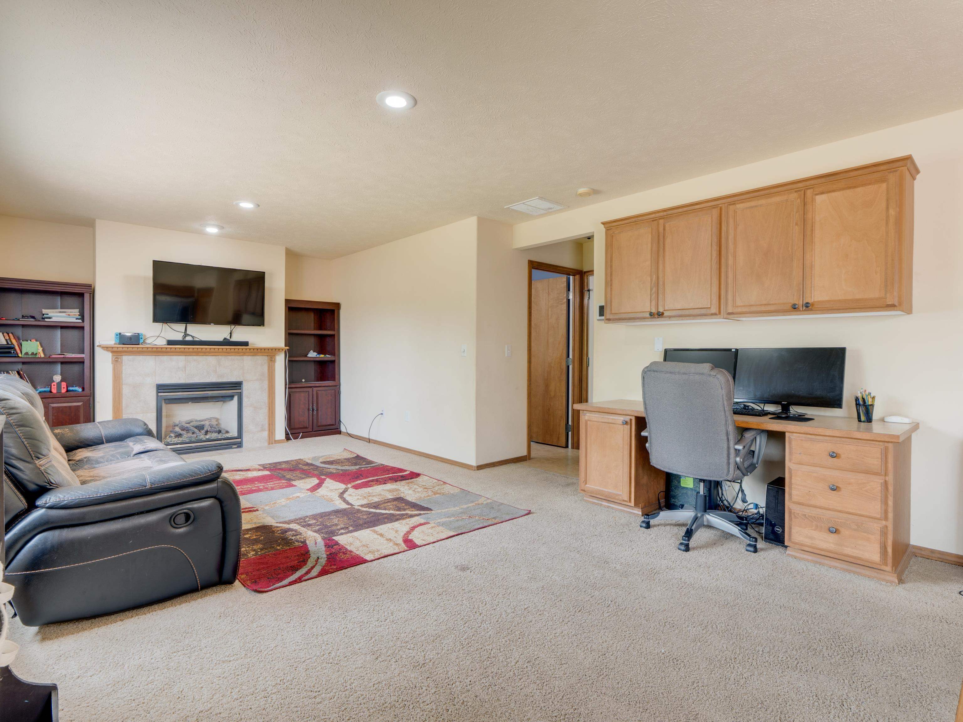 18105 E Crescent Dr - Photo 18