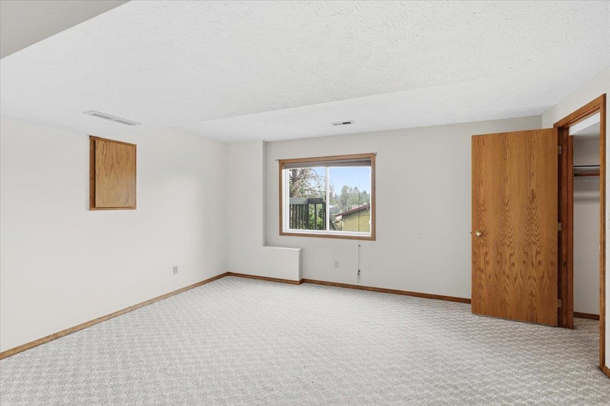11405 E 42nd Ct - Photo 23
