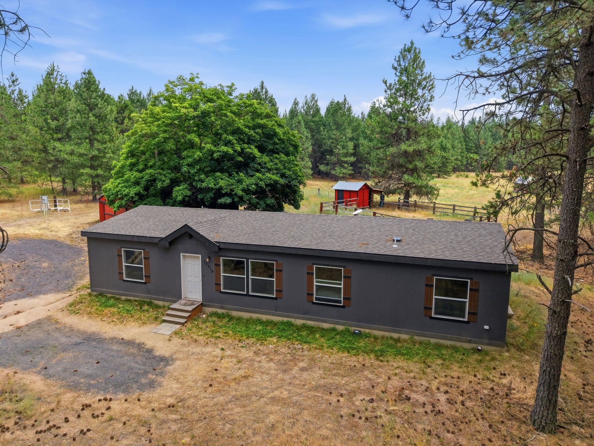 11914 E Laurel Rd - Photo 1