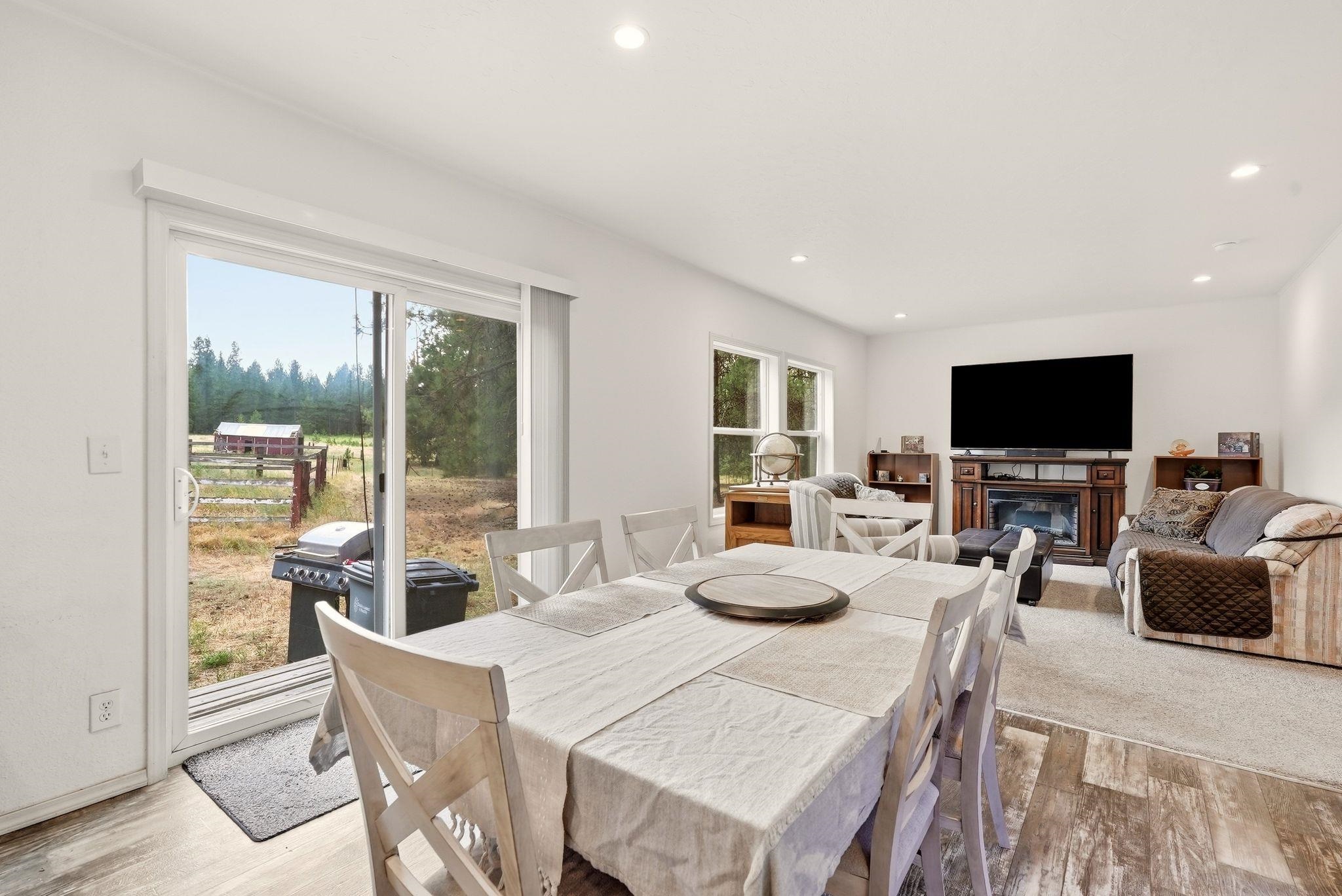 11914 E Laurel Rd - Photo 11