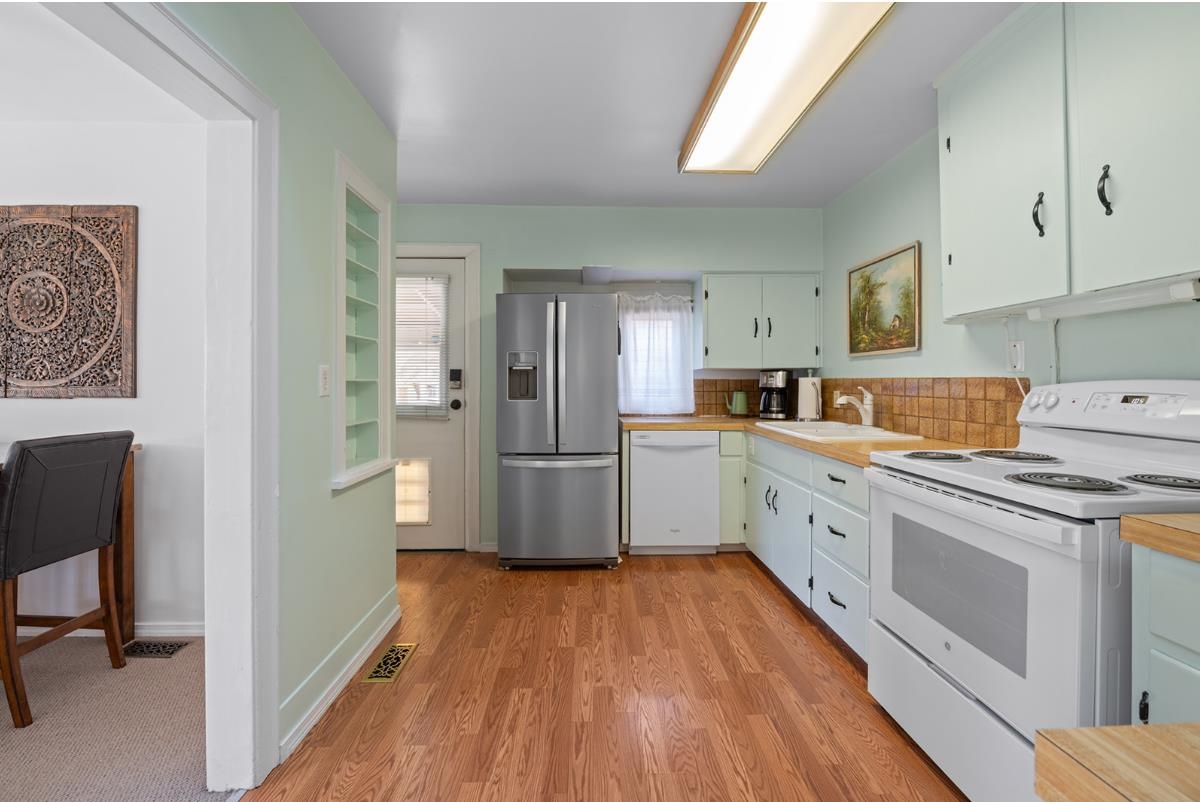 523 N Sargent Rd - Photo 7
