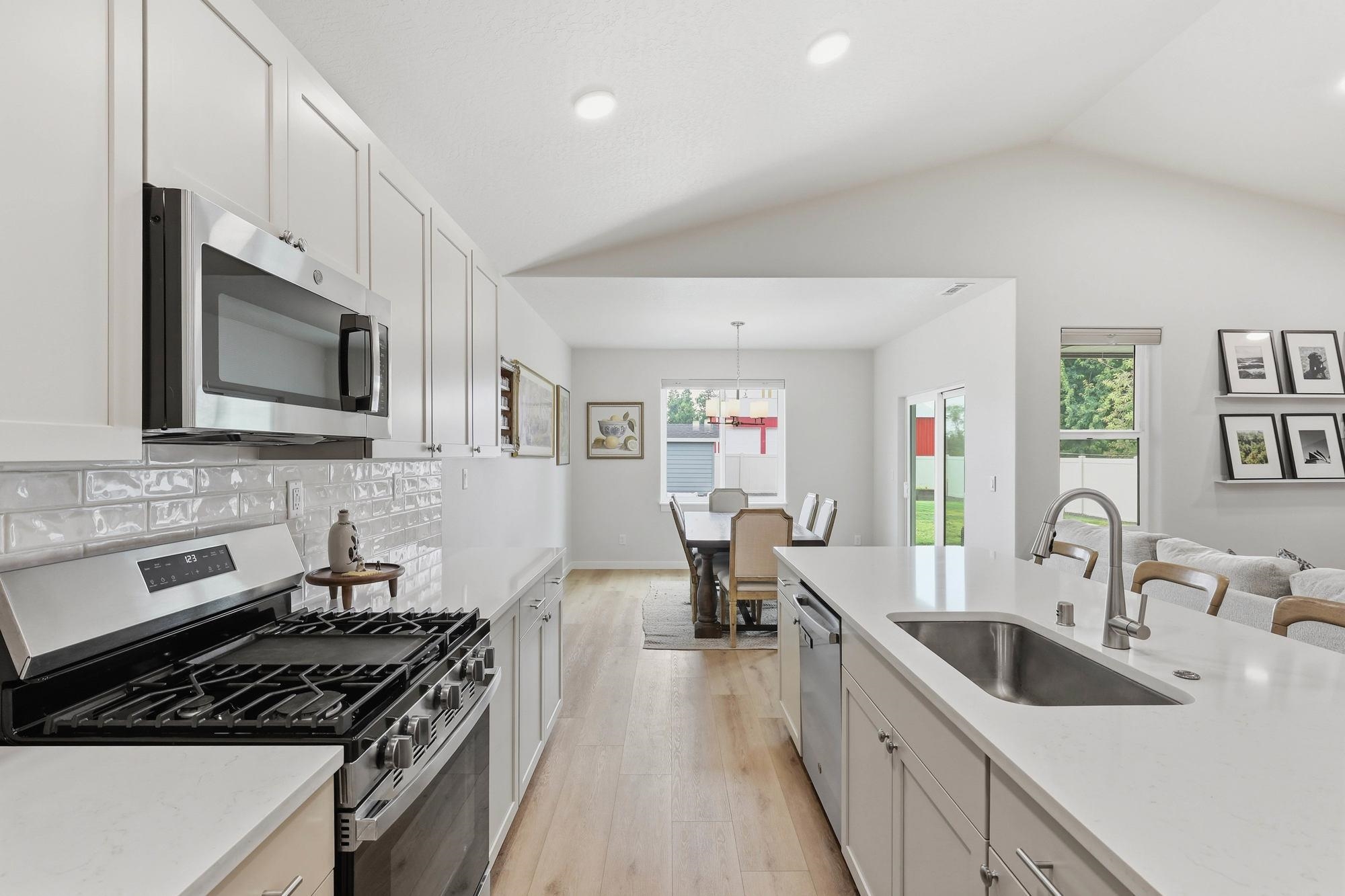 2189 W MAXINE Ave - Photo 11