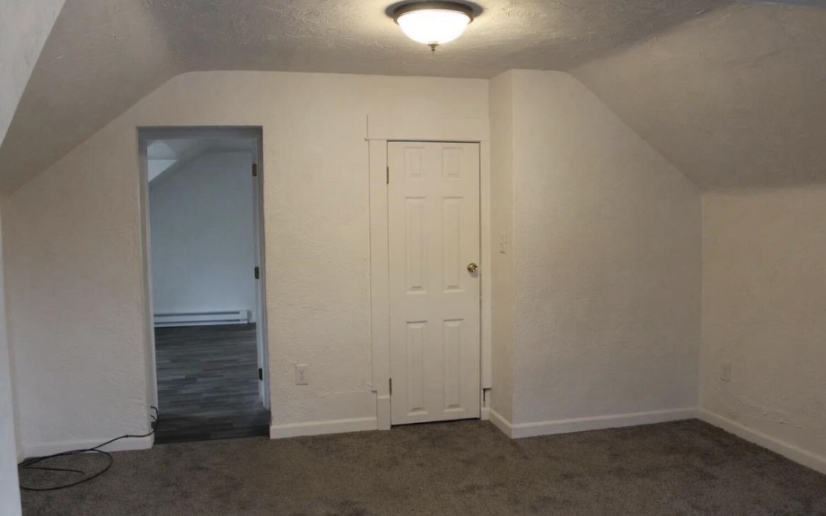 1007 N CANNON St - Photo 30