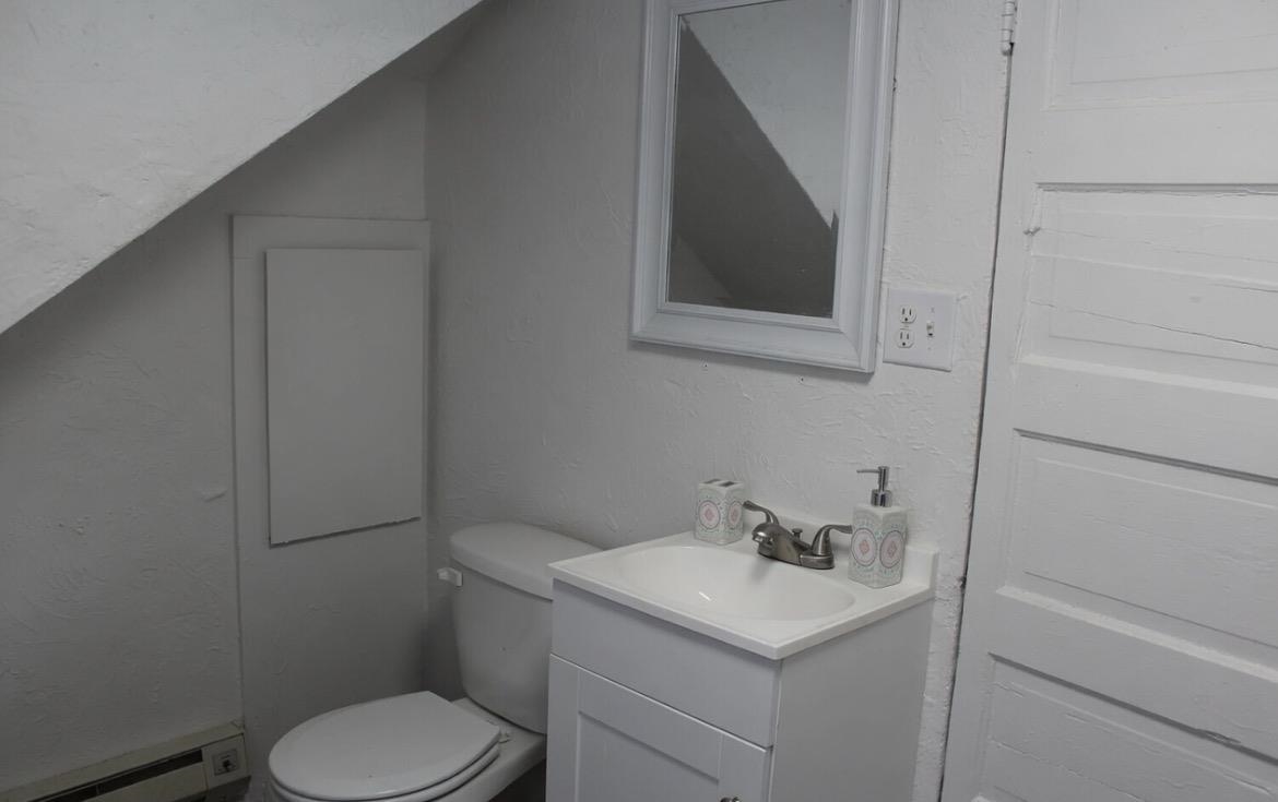 1007 N CANNON St - Photo 32