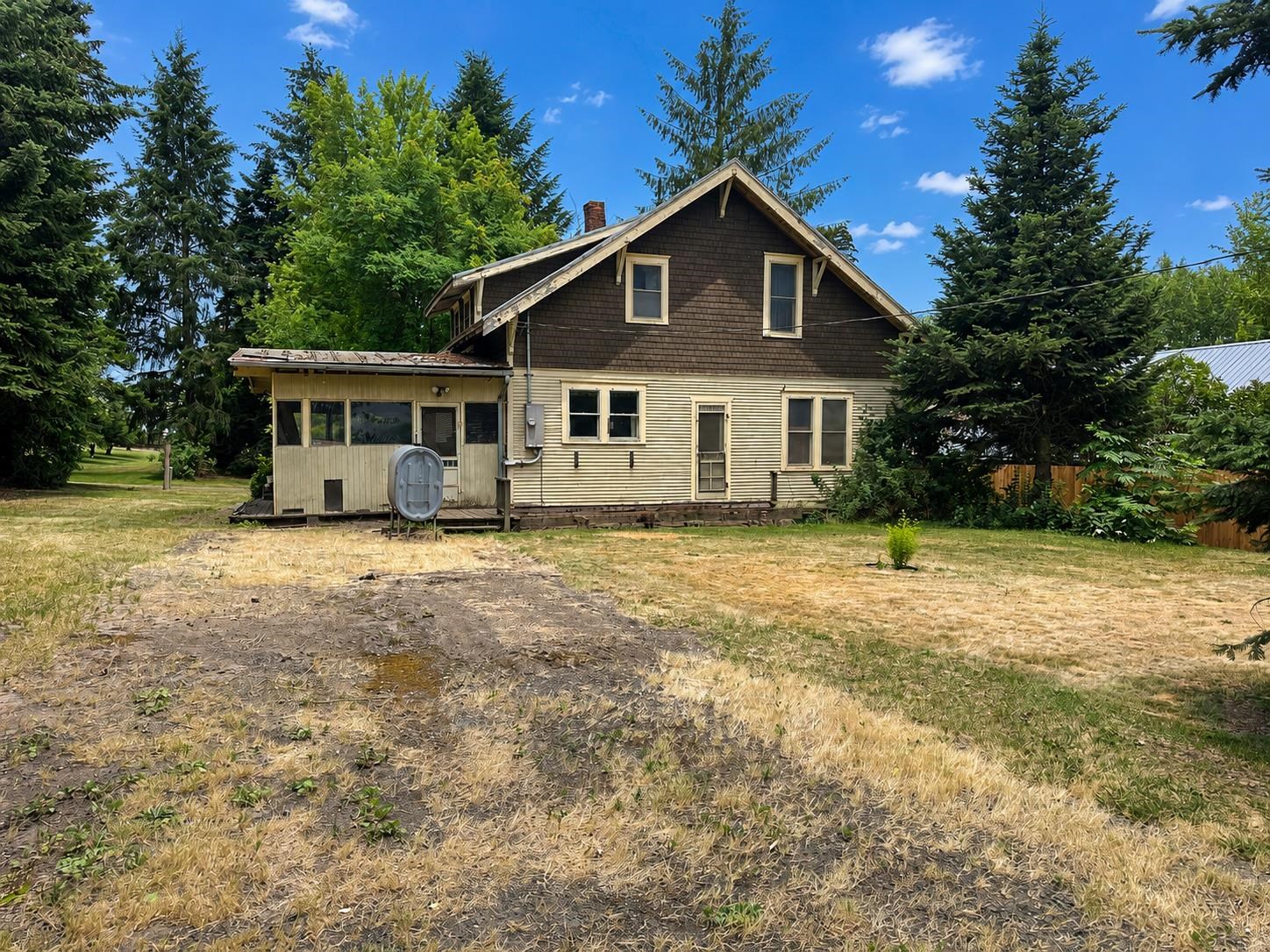 503 E Chestnut St - Photo 3