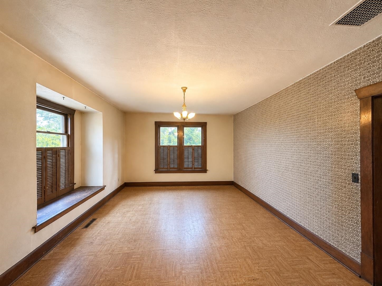 503 E Chestnut St - Photo 9
