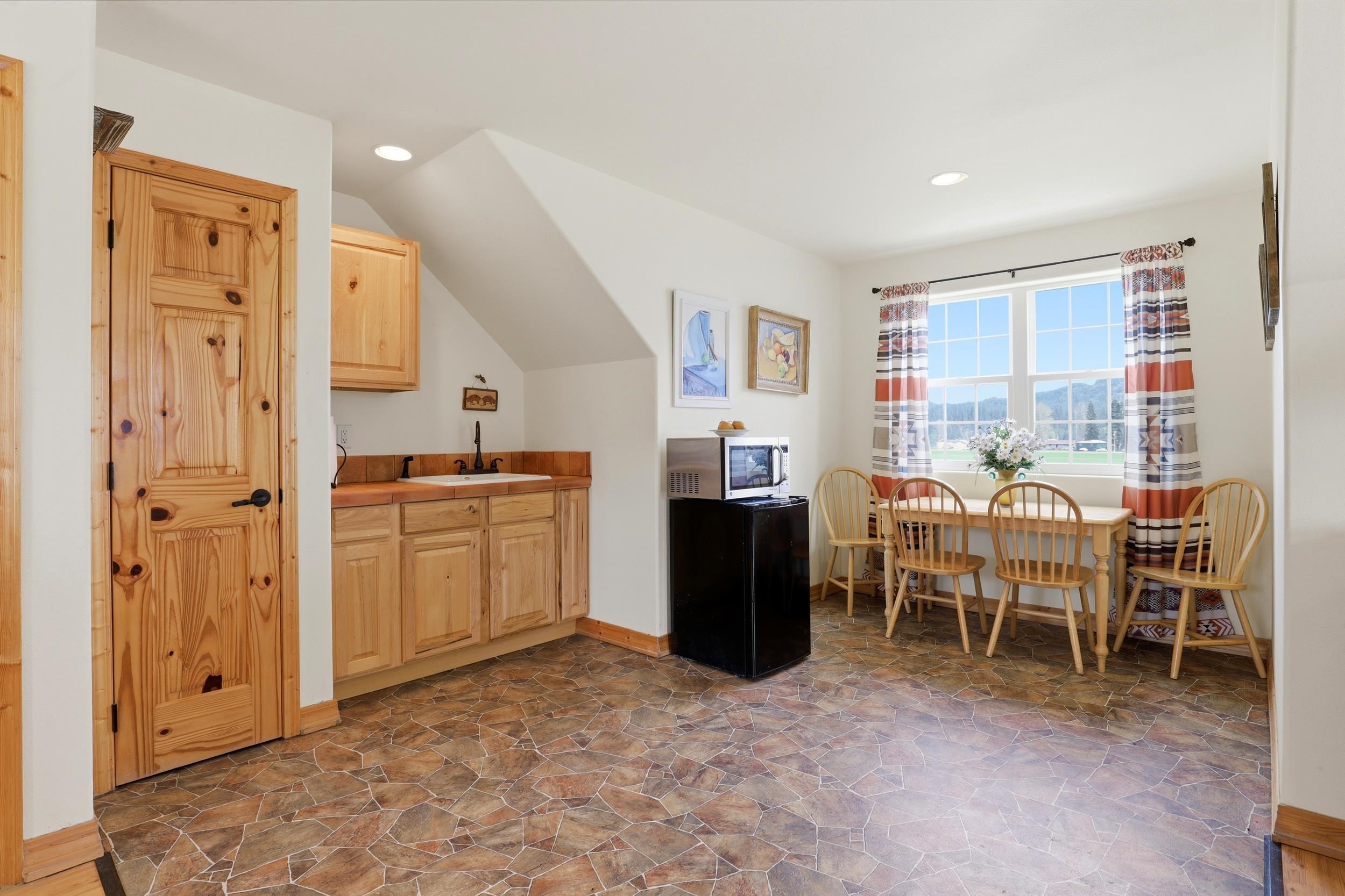 291 Yergens Rd - Photo 33