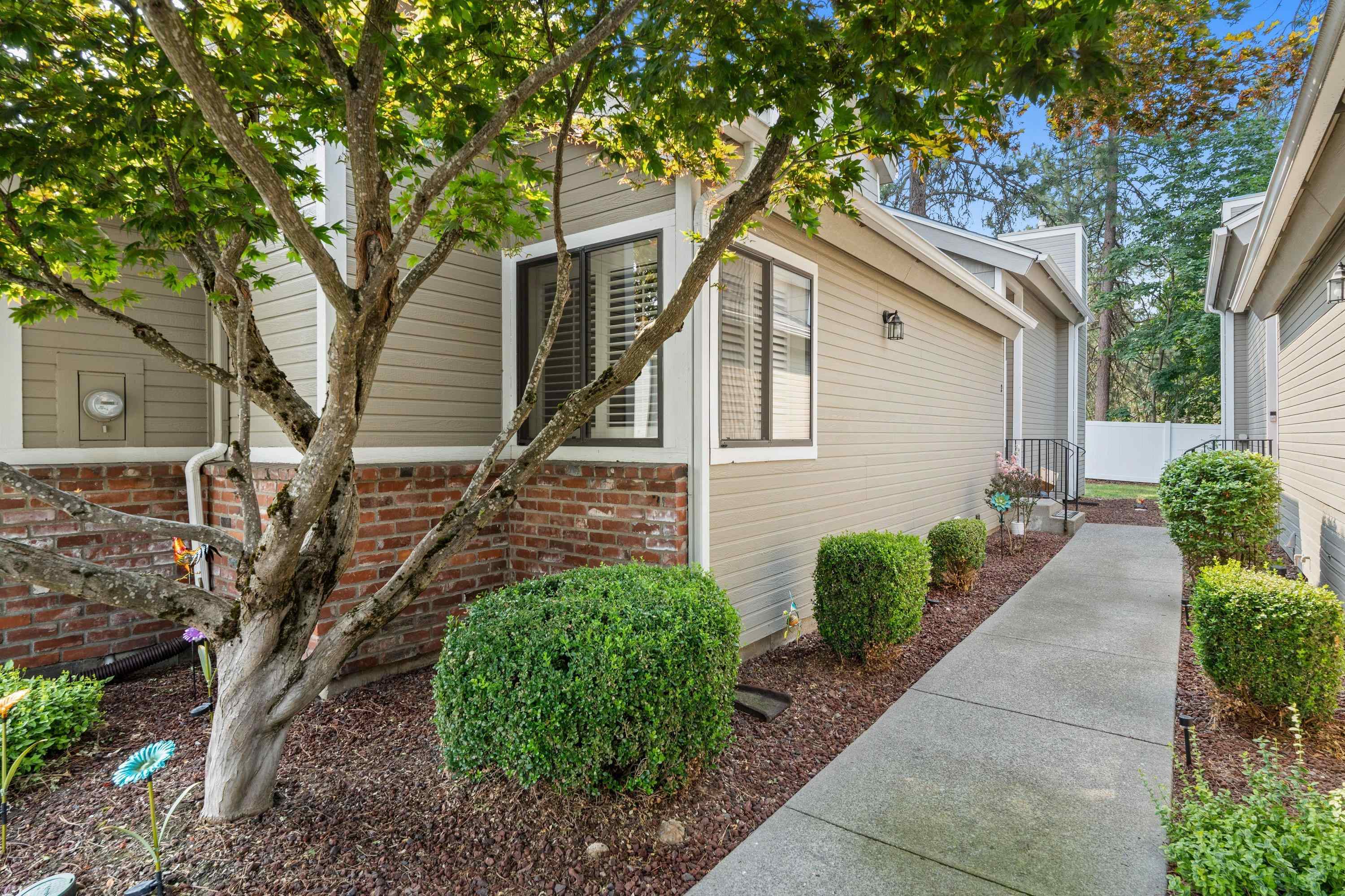 1218 E 30th Ave - Photo 5