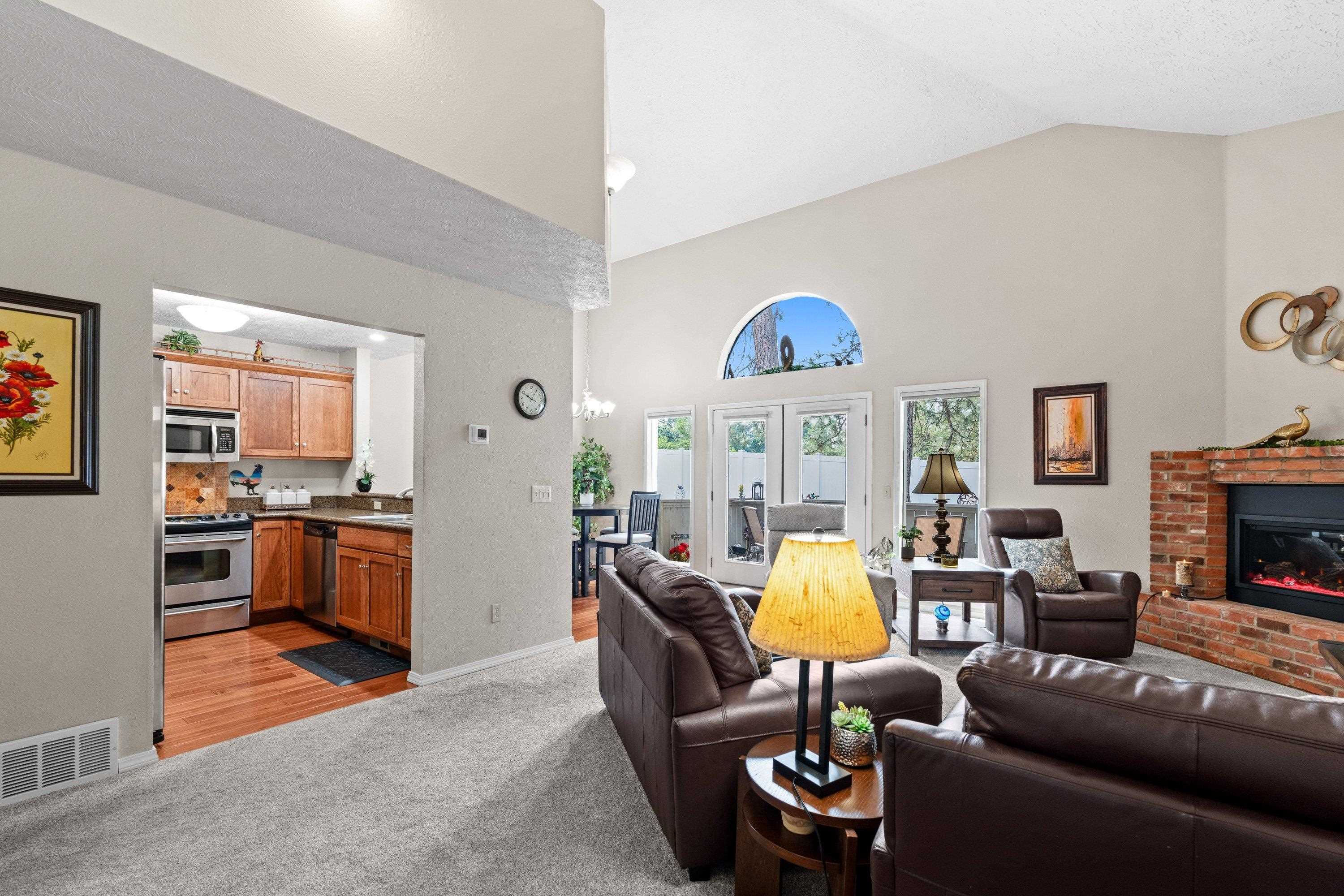 1218 E 30th Ave - Photo 8