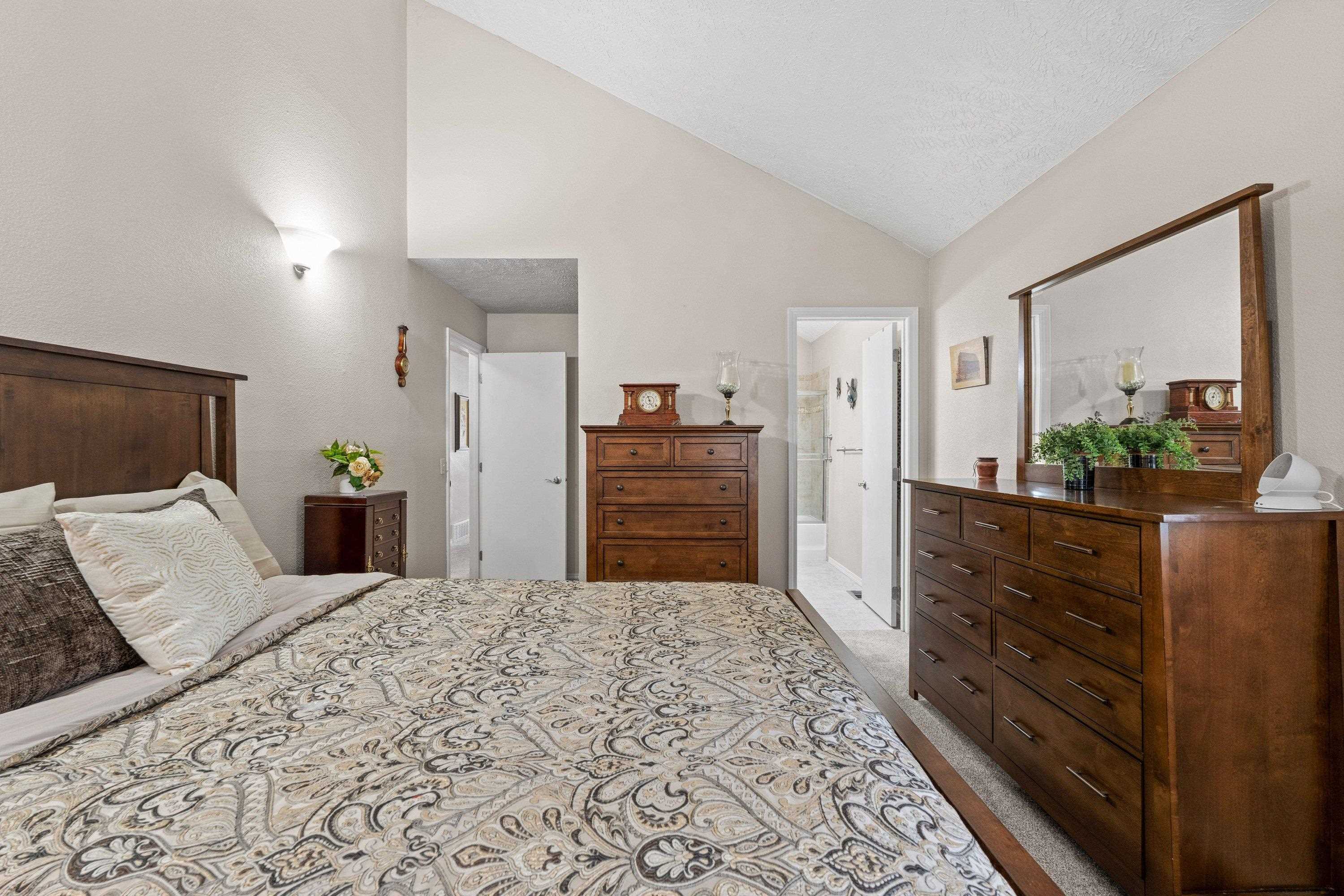 1218 E 30th Ave - Photo 18