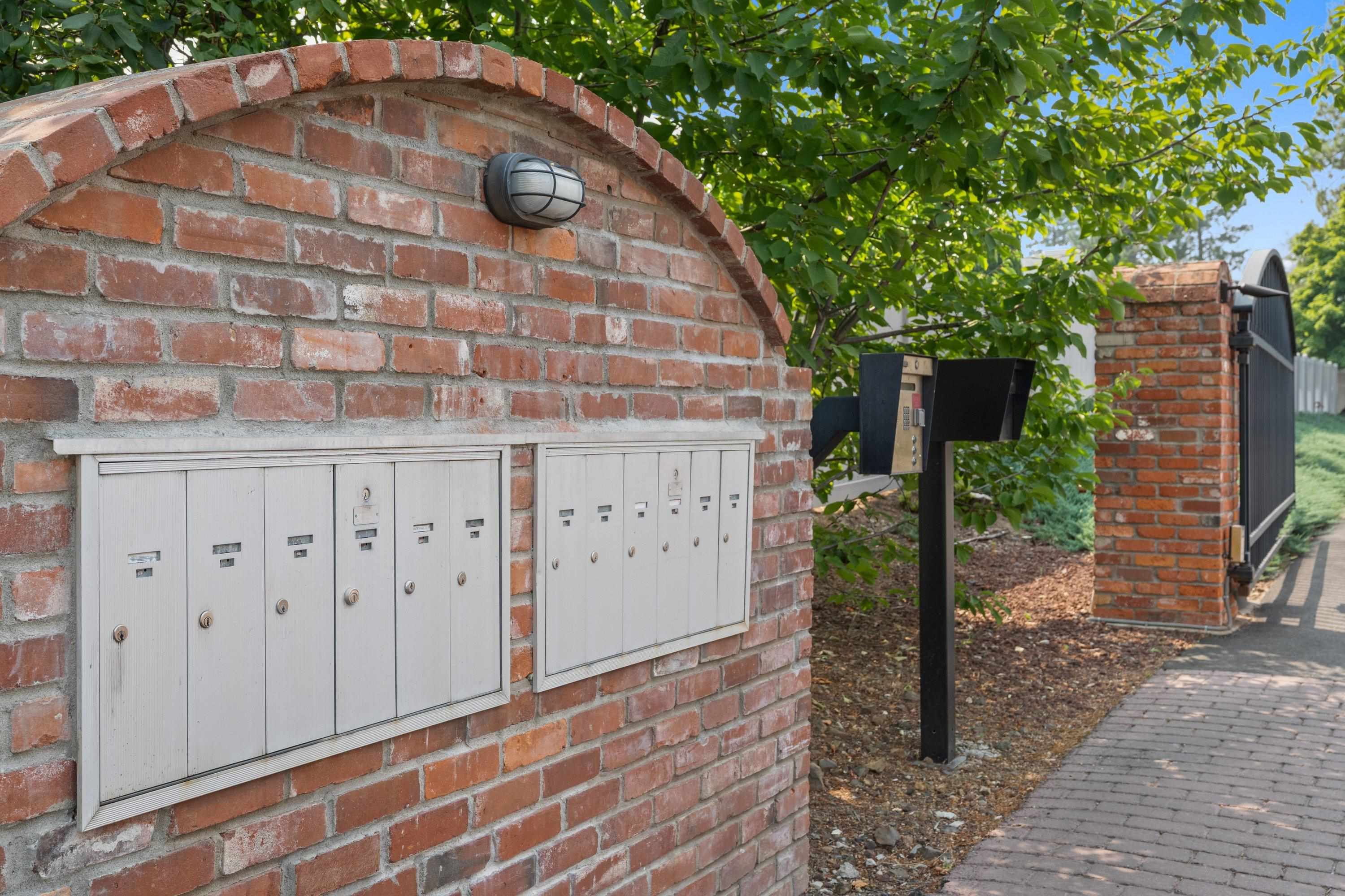1218 E 30th Ave - Photo 44