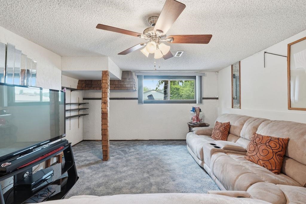 3505 S Fox St - Photo 32