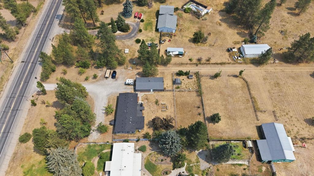 3210 E Denison-Chattaroy Rd - Photo 36