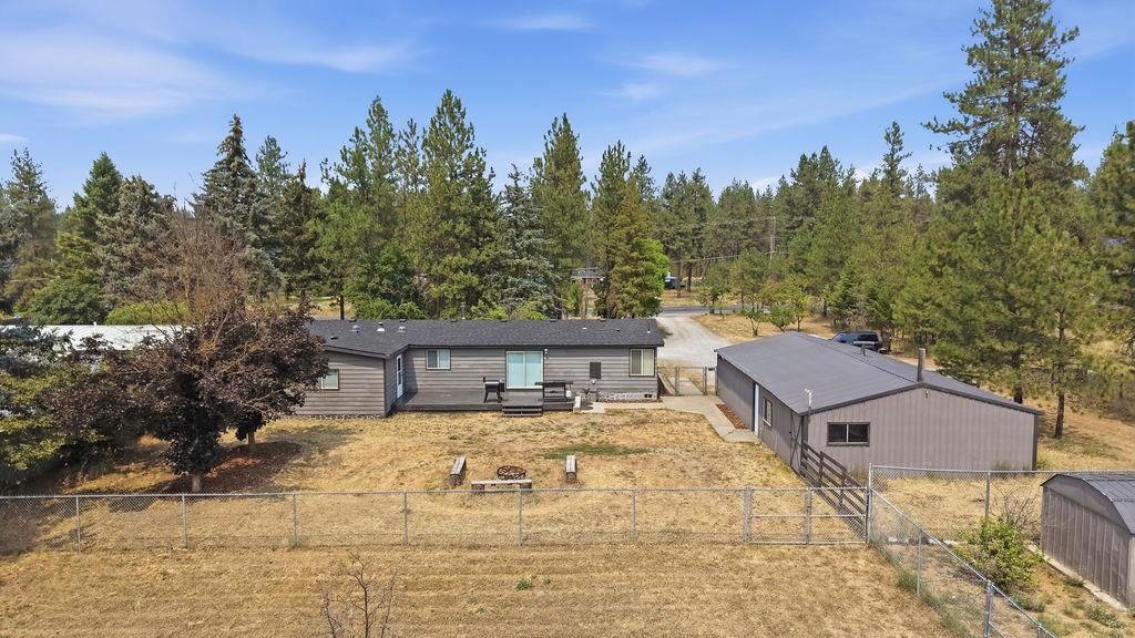 3210 E Denison-Chattaroy Rd - Photo 40