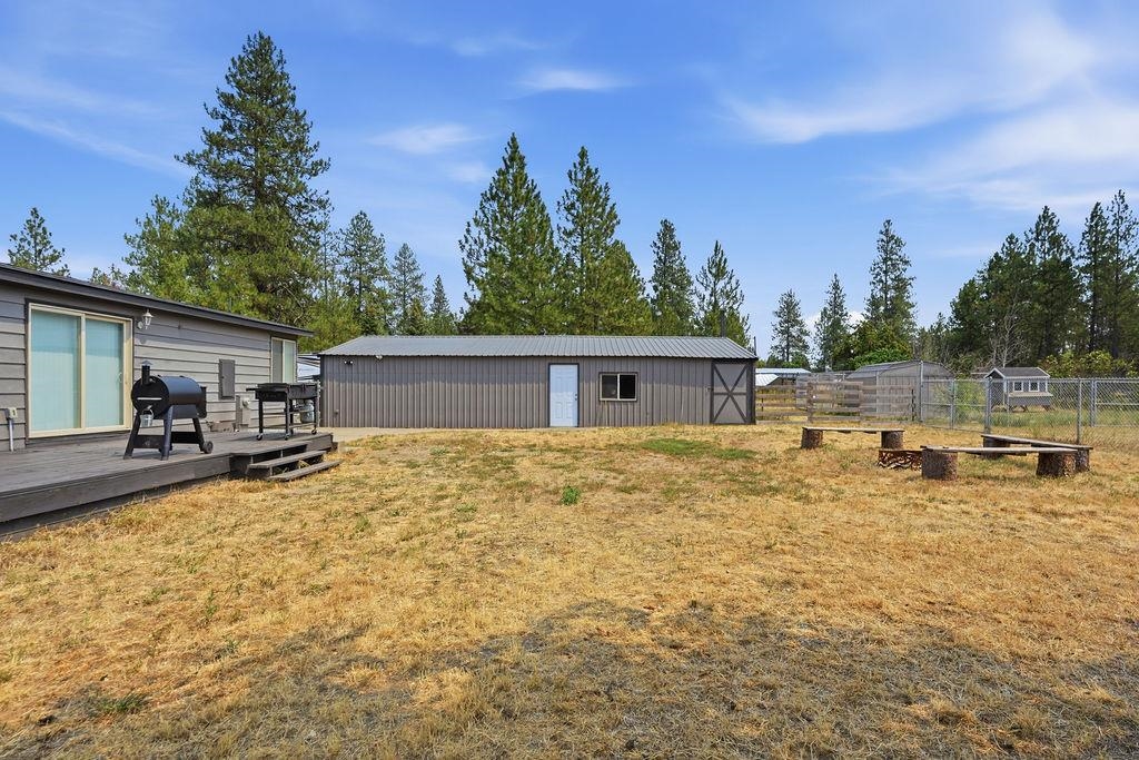 3210 E Denison-Chattaroy Rd - Photo 50