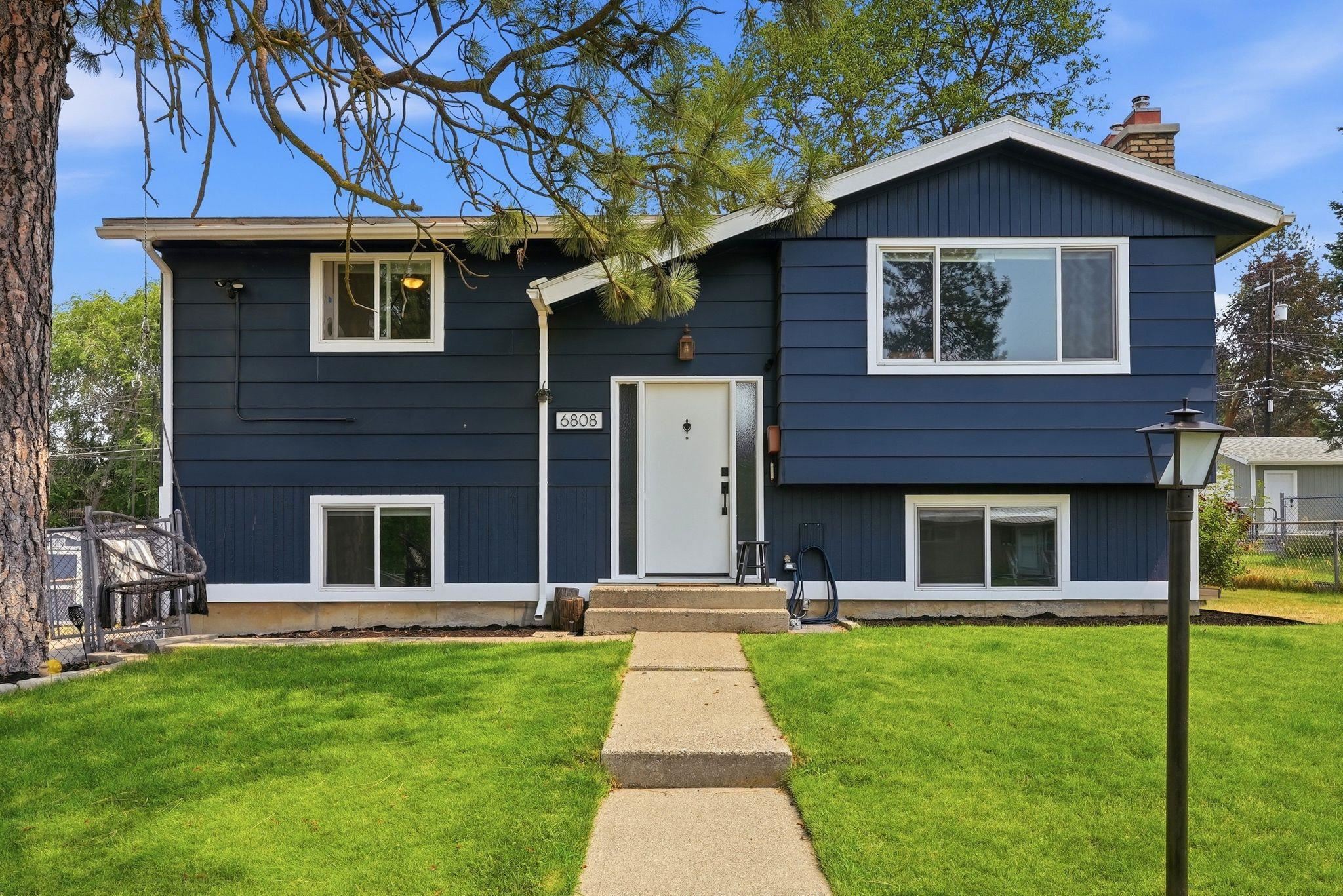 6808 N Calispel St - Photo 1