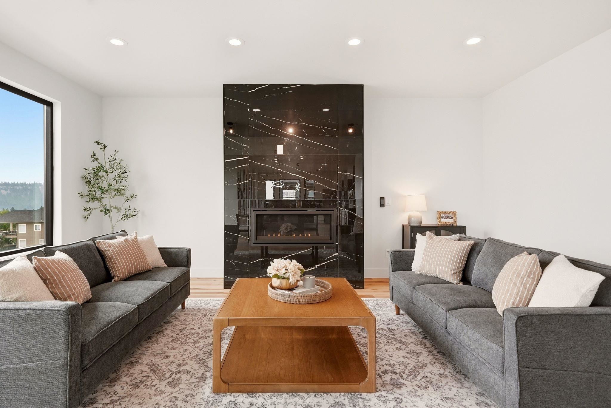 5030 S Lincoln Way - Photo 3