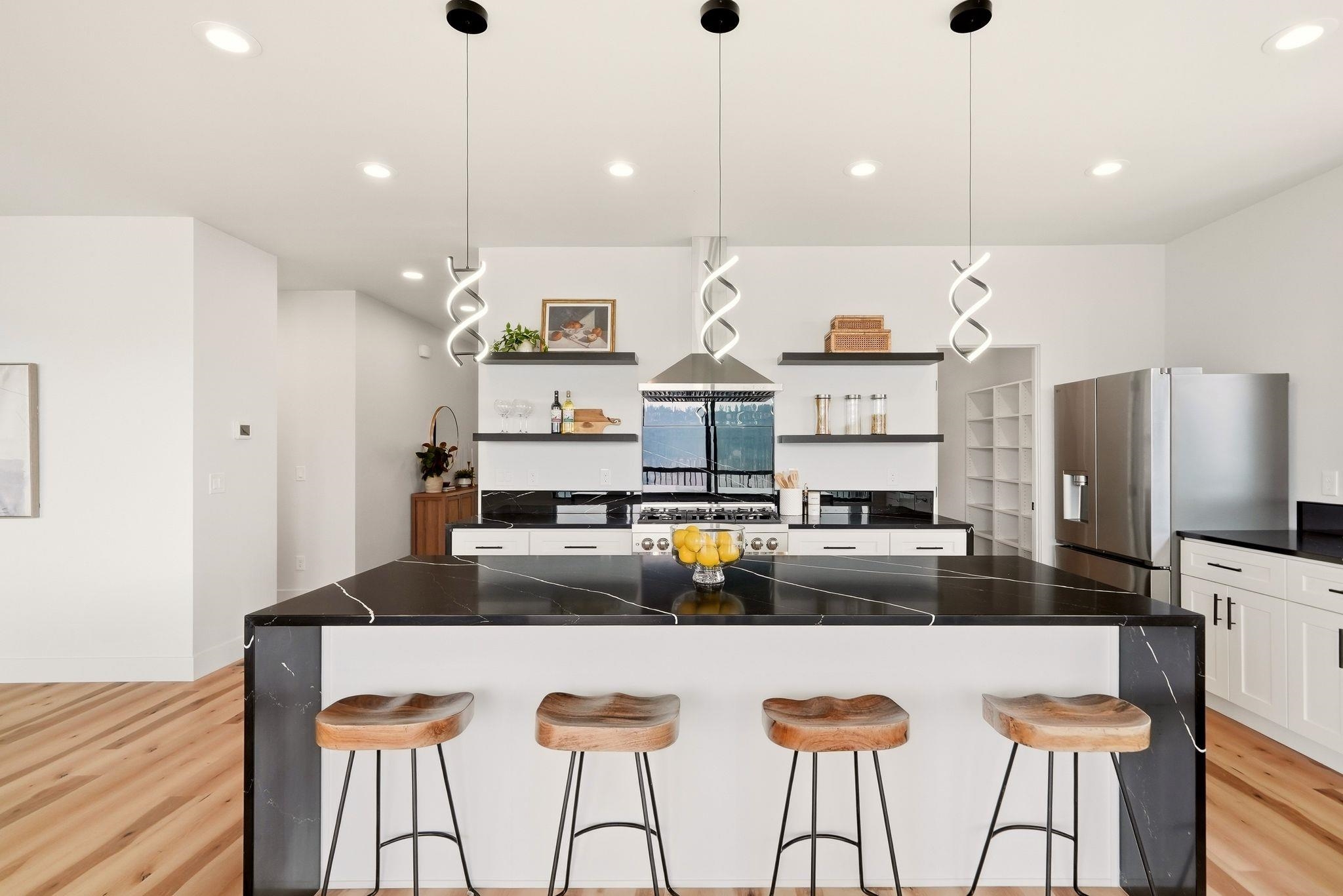 5030 S Lincoln Way - Photo 12