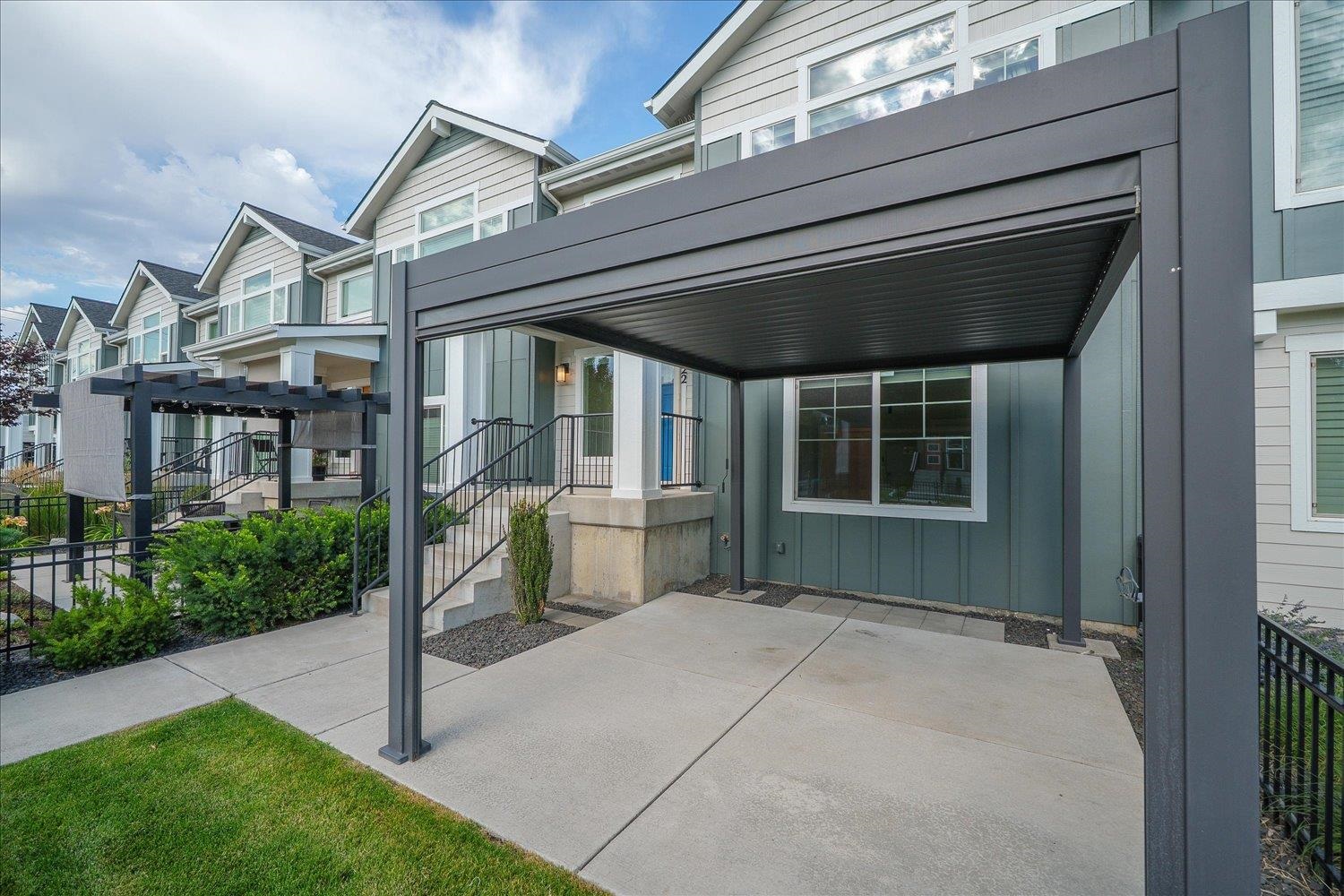 2422 W Summit Pkwy - Photo 5