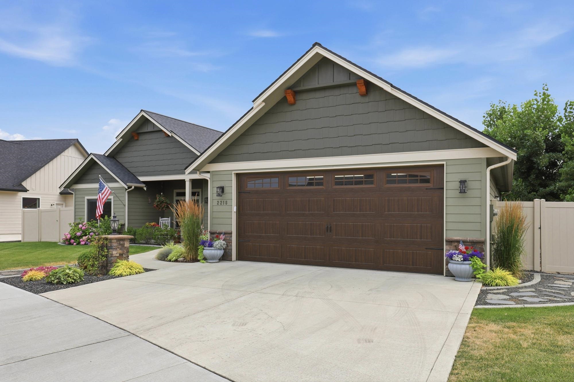 2215 W Caden Ave - Photo 39
