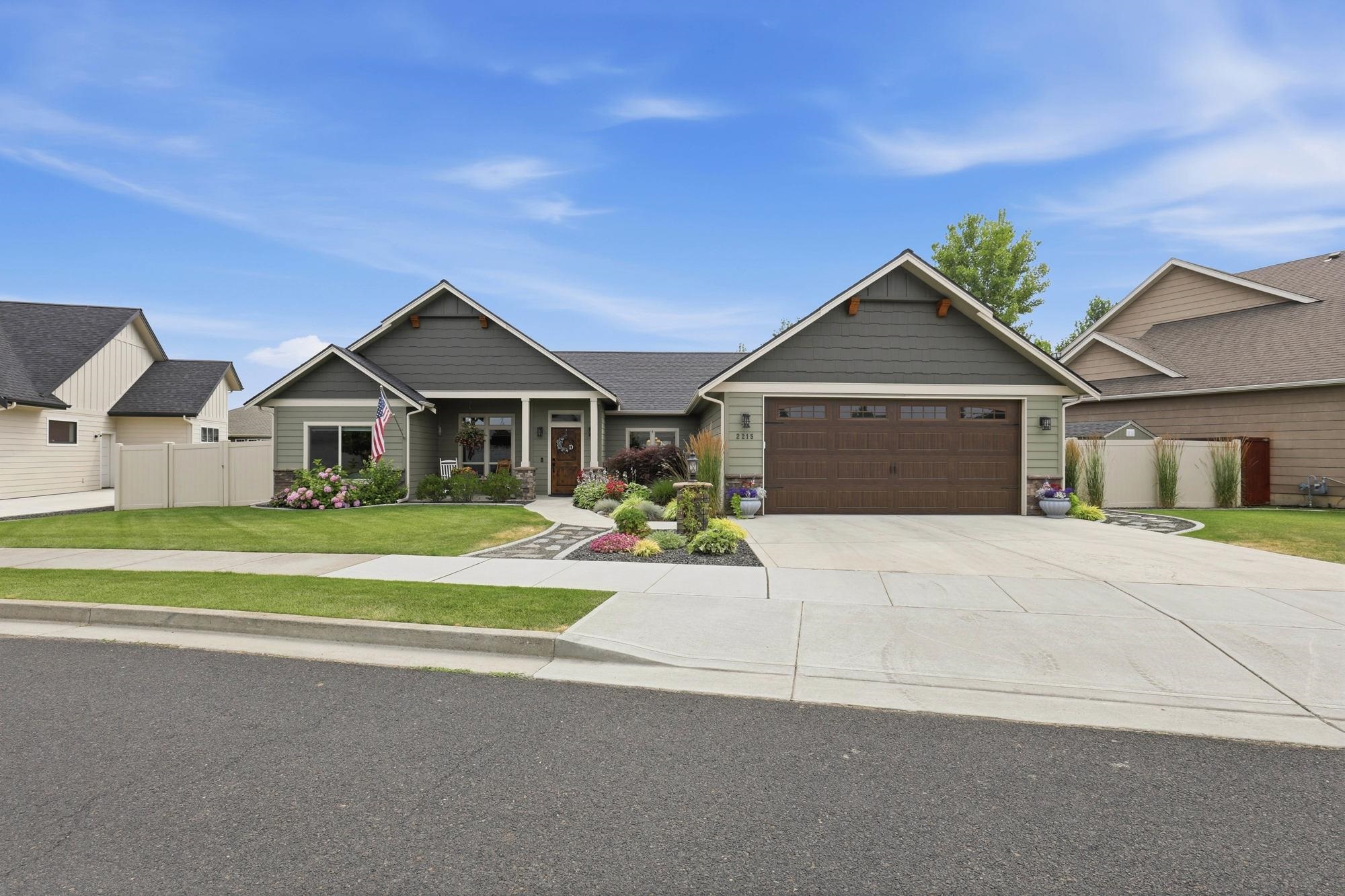 2215 W Caden Ave - Photo 36
