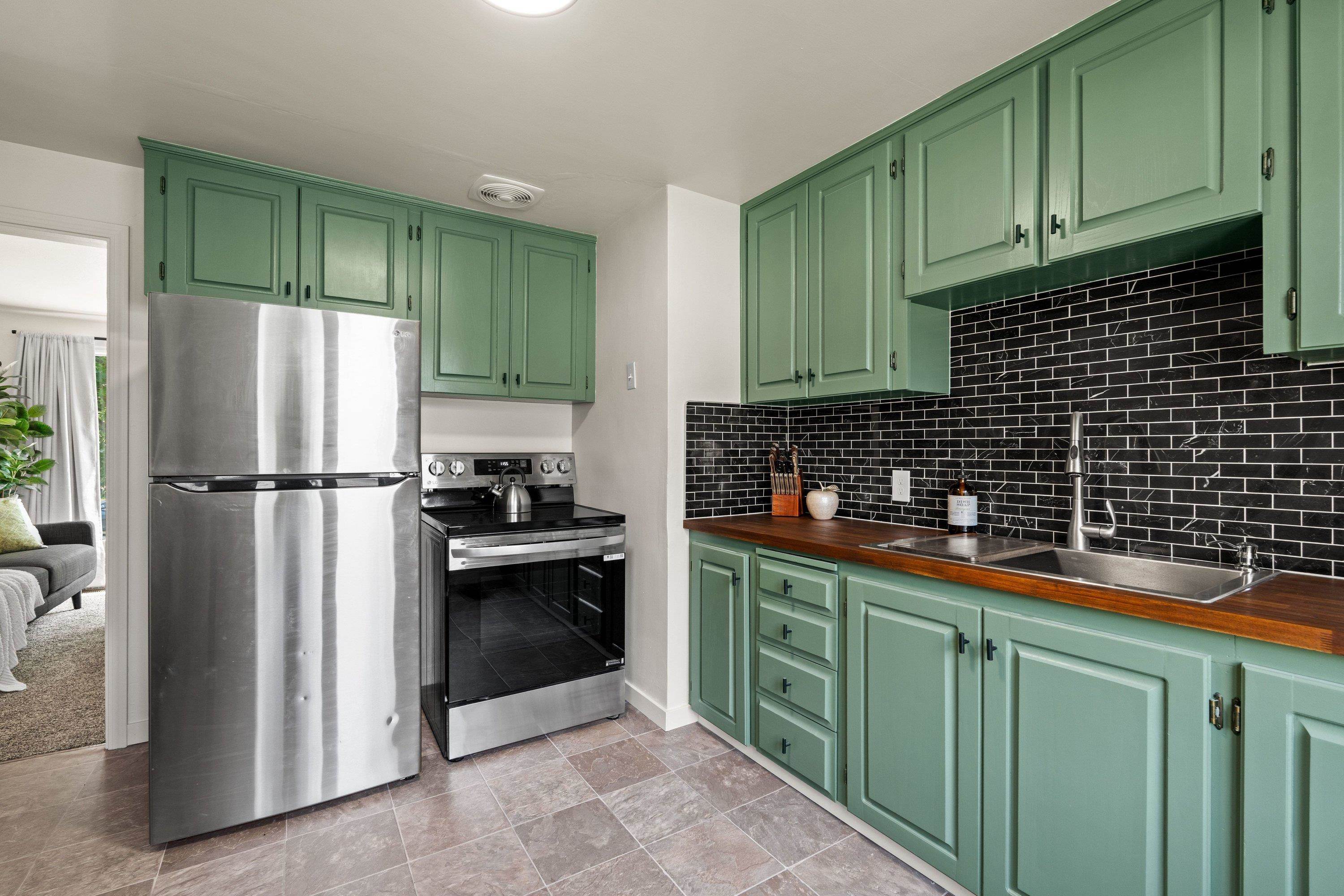 4811 N Oak St - Photo 9