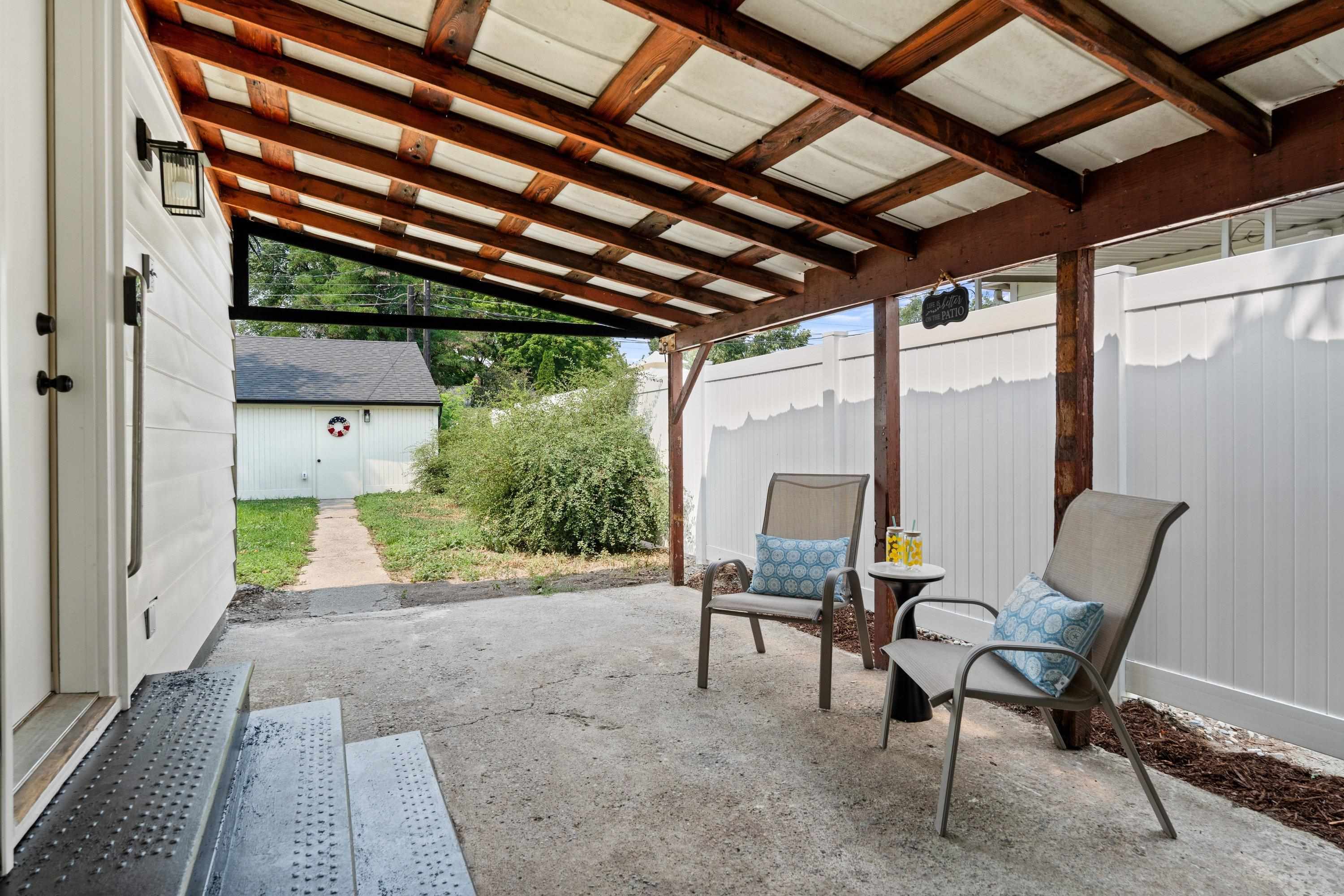 4811 N Oak St - Photo 29