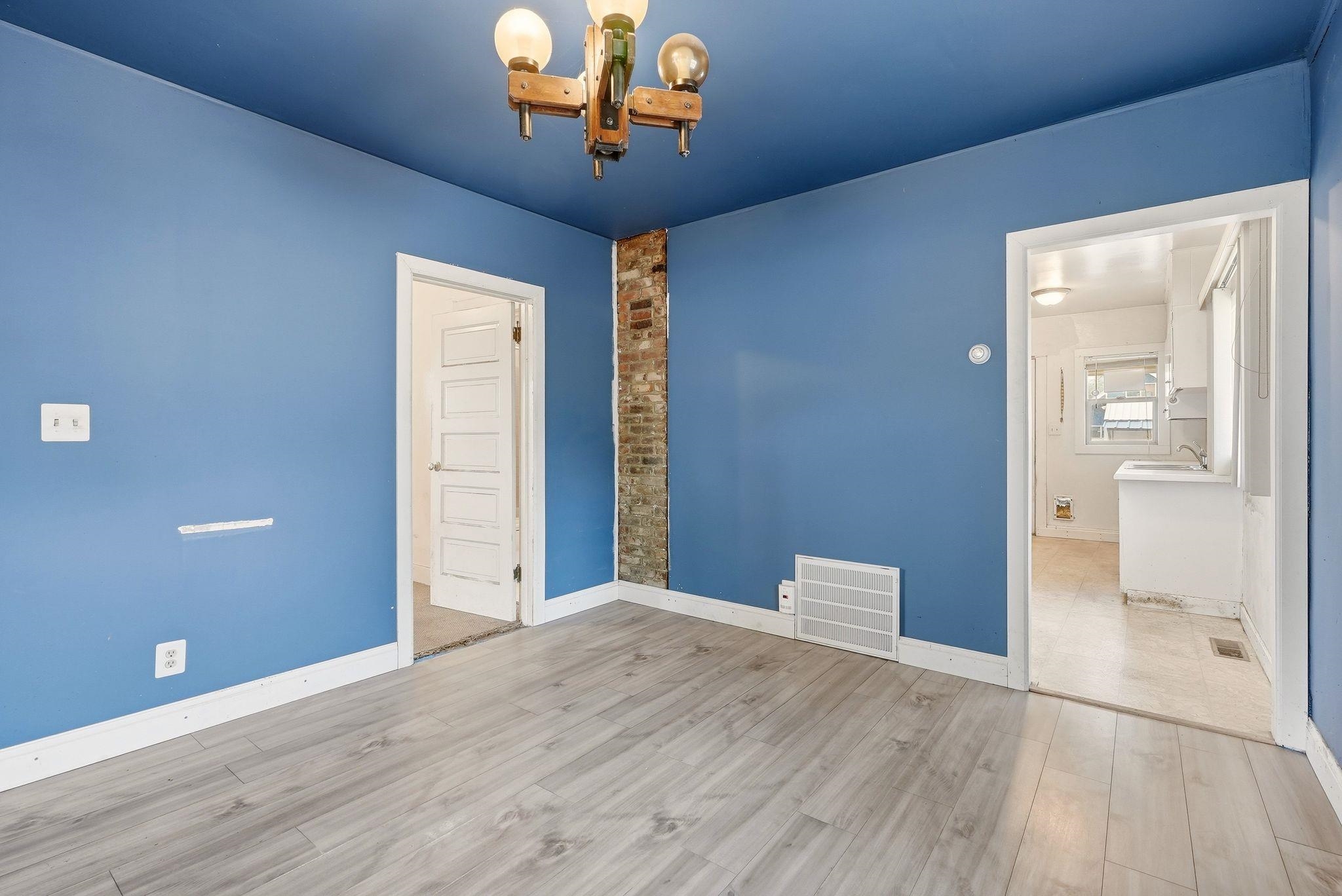 1617 W Fairview Ave - Photo 4