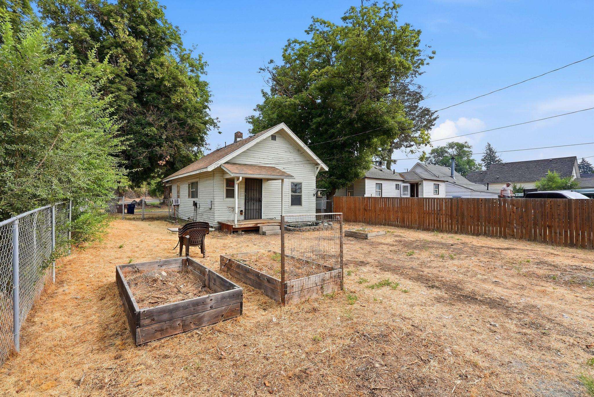 1617 W Fairview Ave - Photo 19