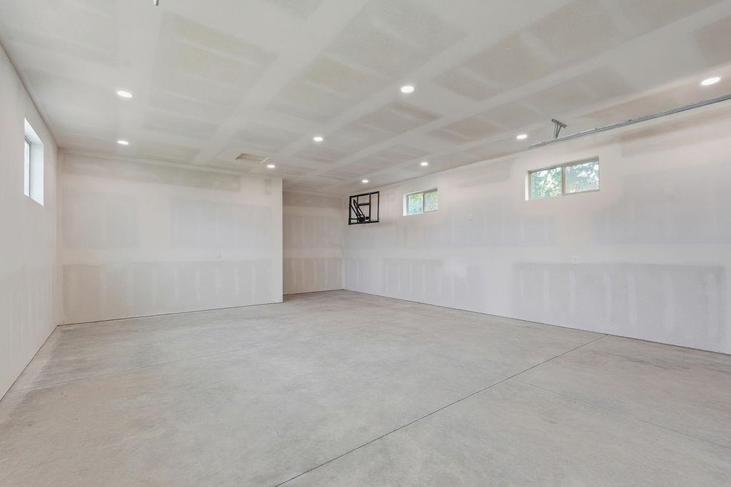 2022 W St Thomas More Way - Photo 48