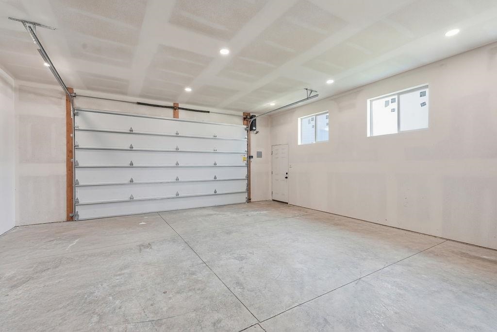 2022 W St Thomas More Way - Photo 49