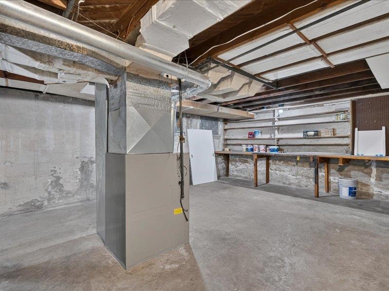 910 W MAIN Ave - Photo 18