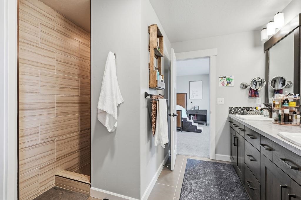 2022 W St Thomas More Way - Photo 27